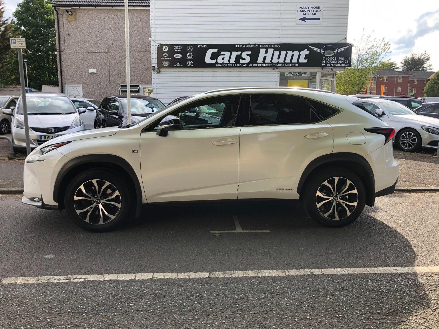 Lexus NX 300h