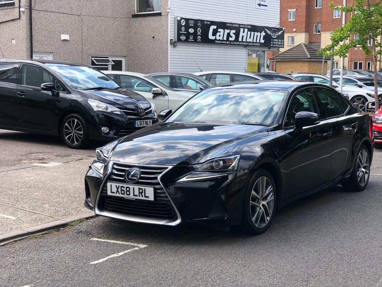 Lexus IS