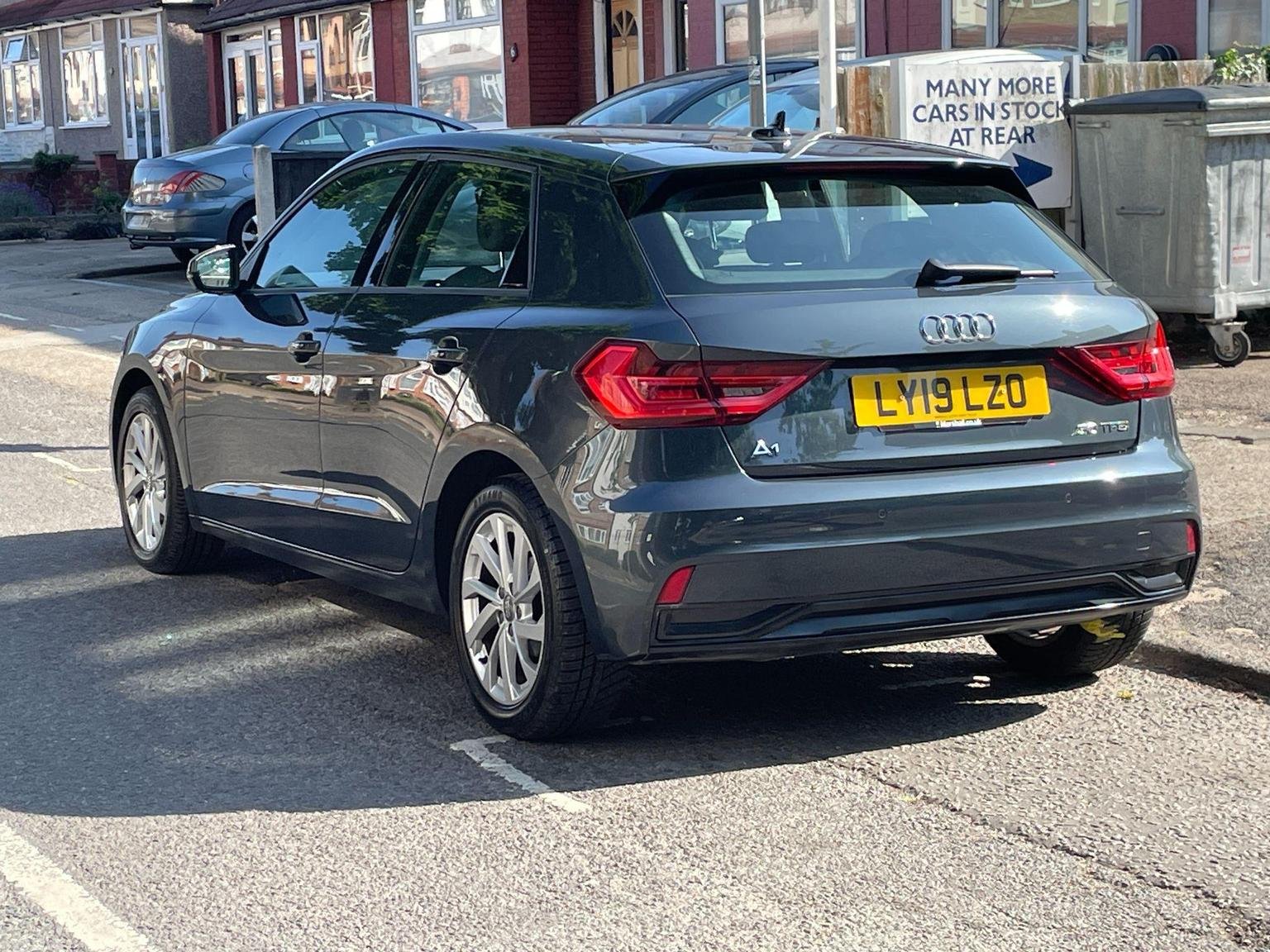 Audi A1