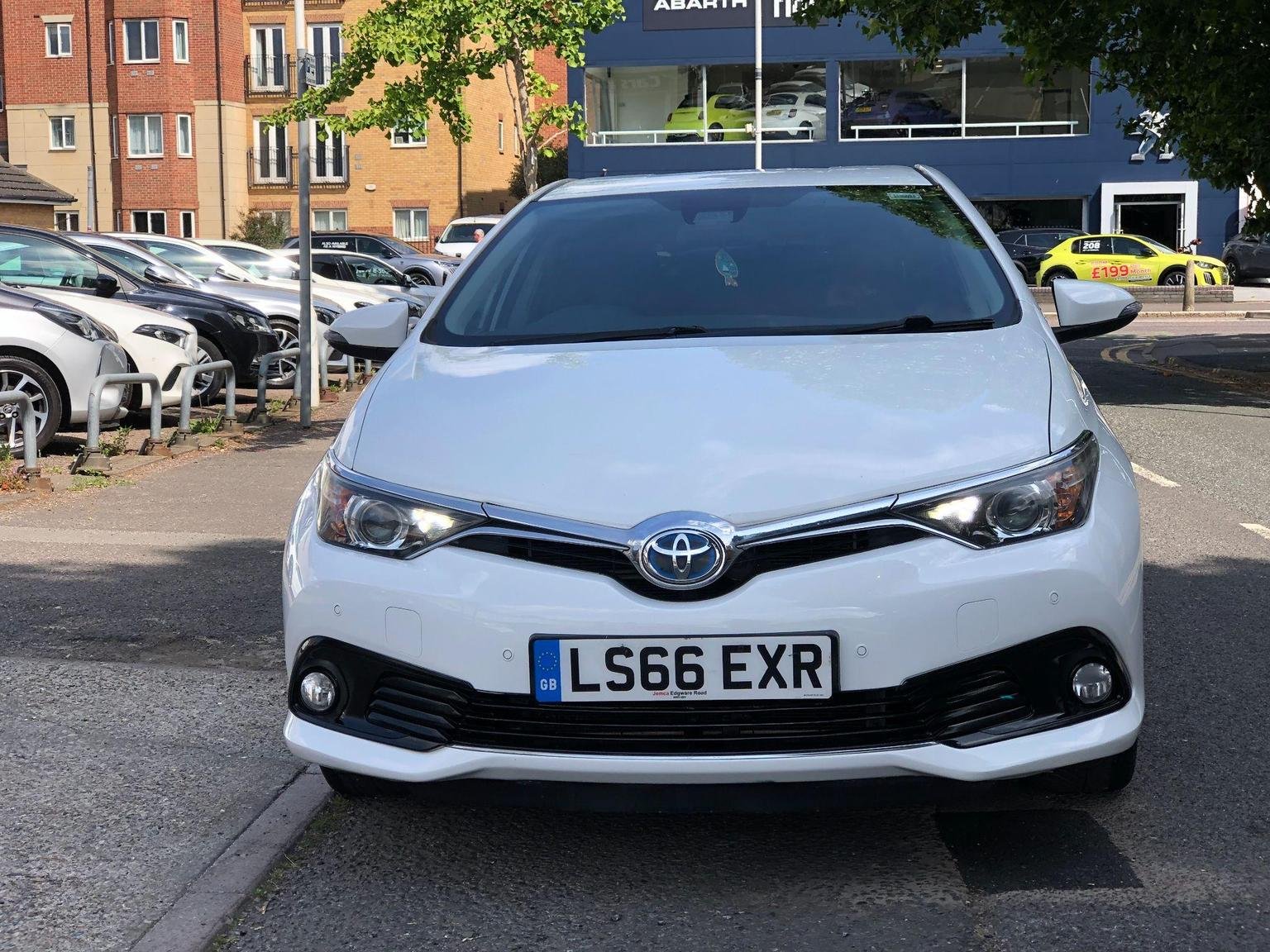 Toyota Auris