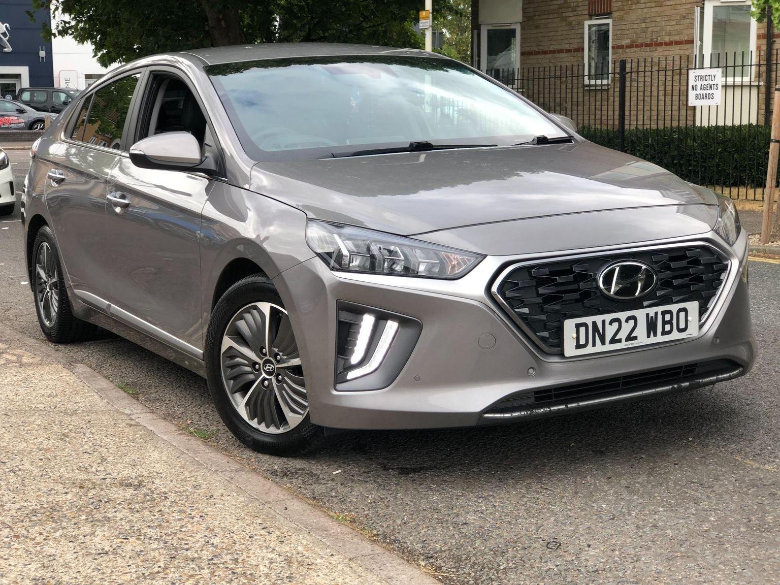 Hyundai IONIQ
