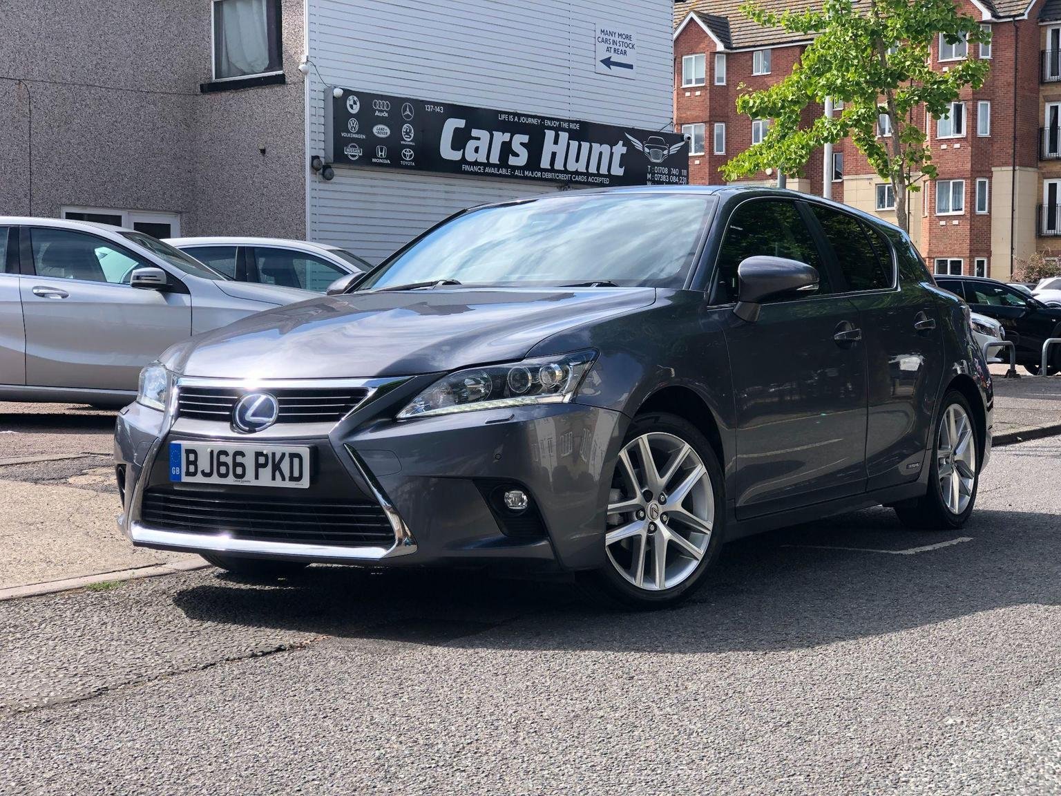 Lexus CT 200h