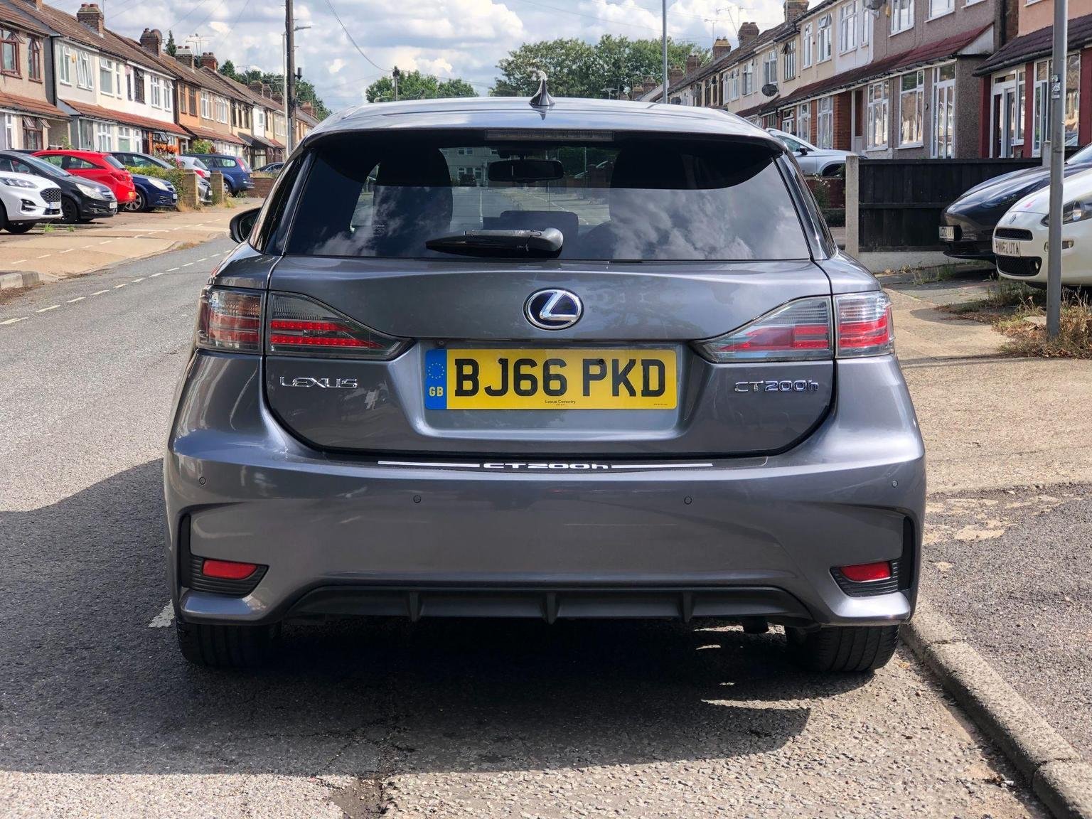 Lexus CT 200h
