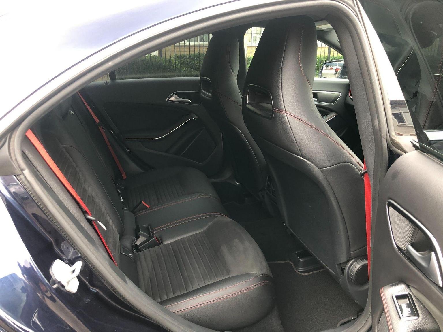 Mercedes Benz CLA