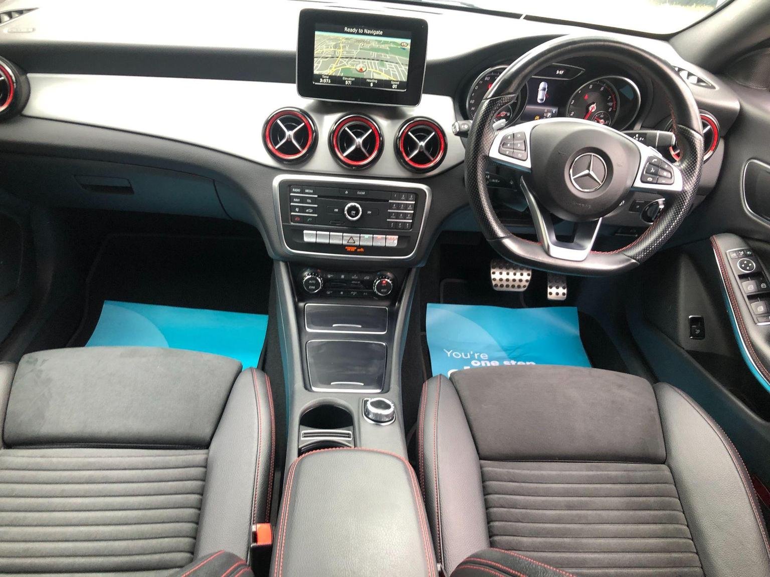 Mercedes Benz CLA