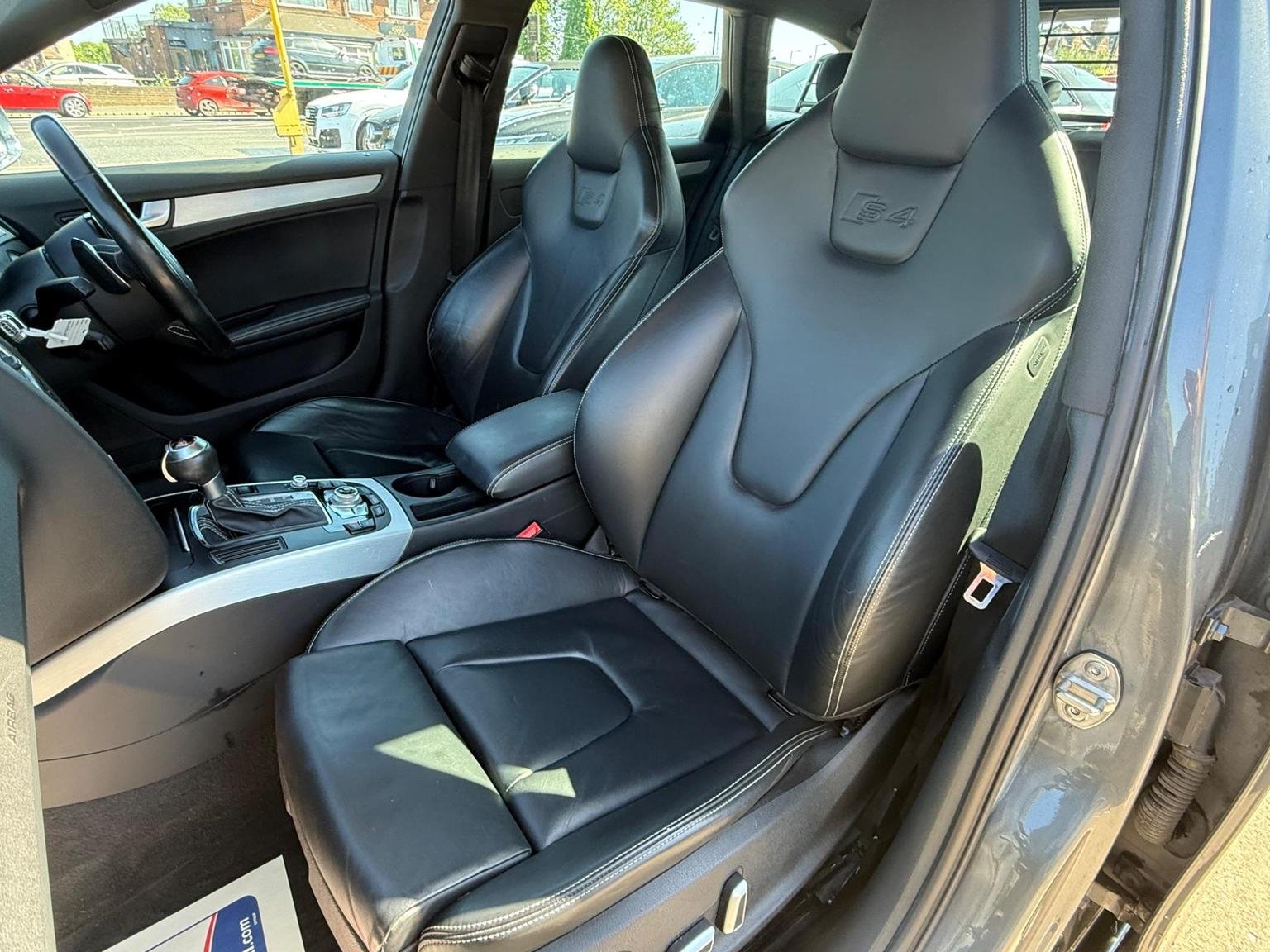 Audi S4