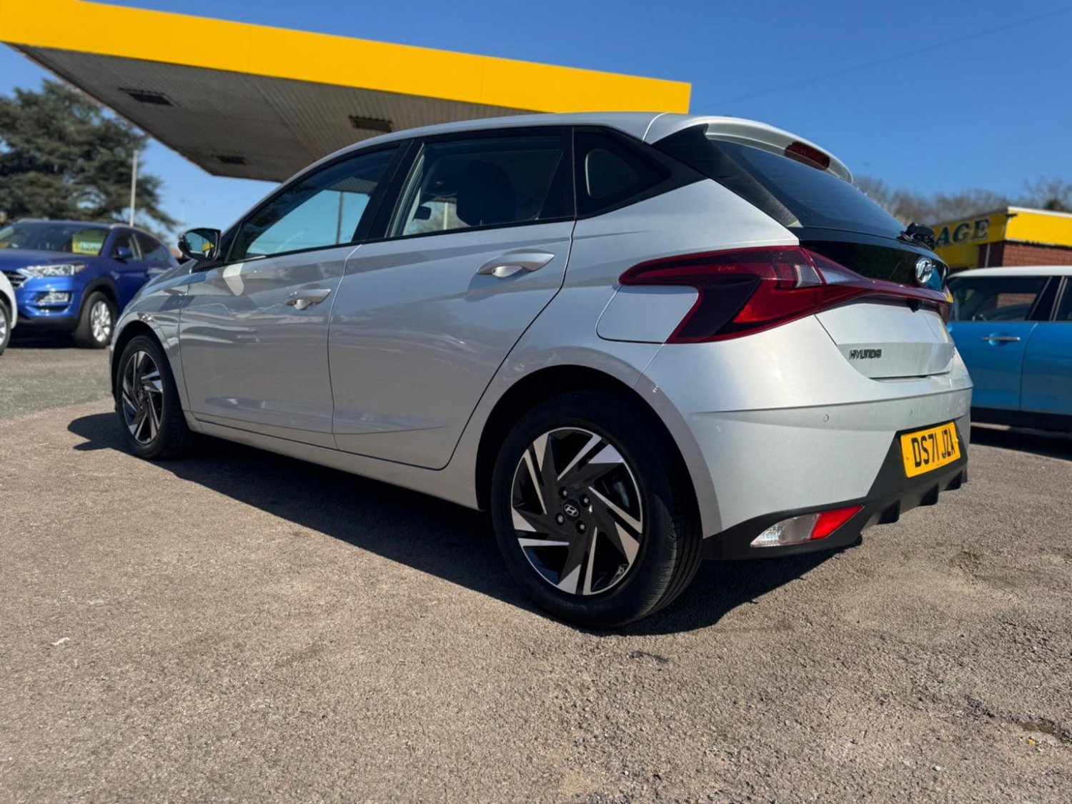 Hyundai i20