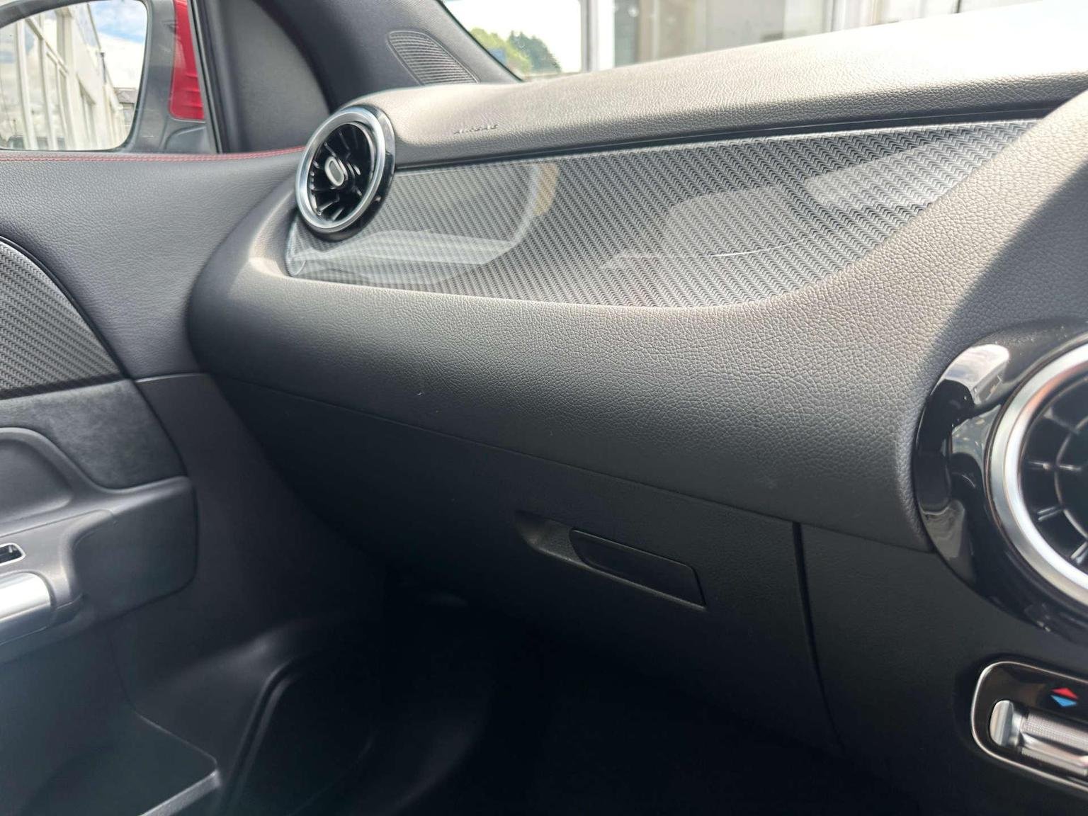 Mercedes Benz GLA Class