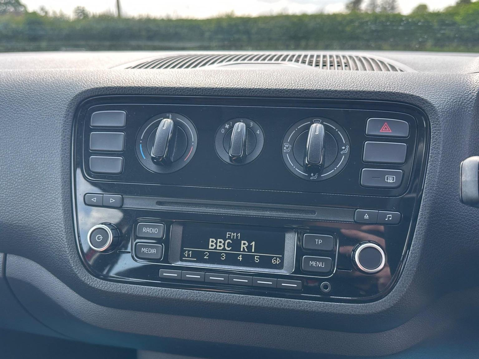Volkswagen UP