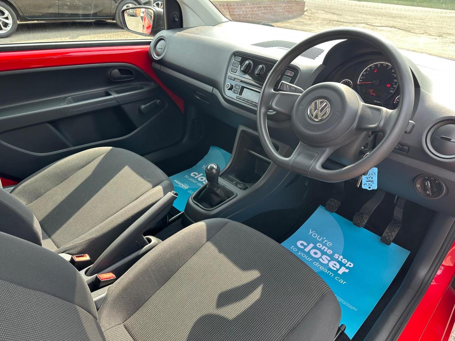 Volkswagen UP