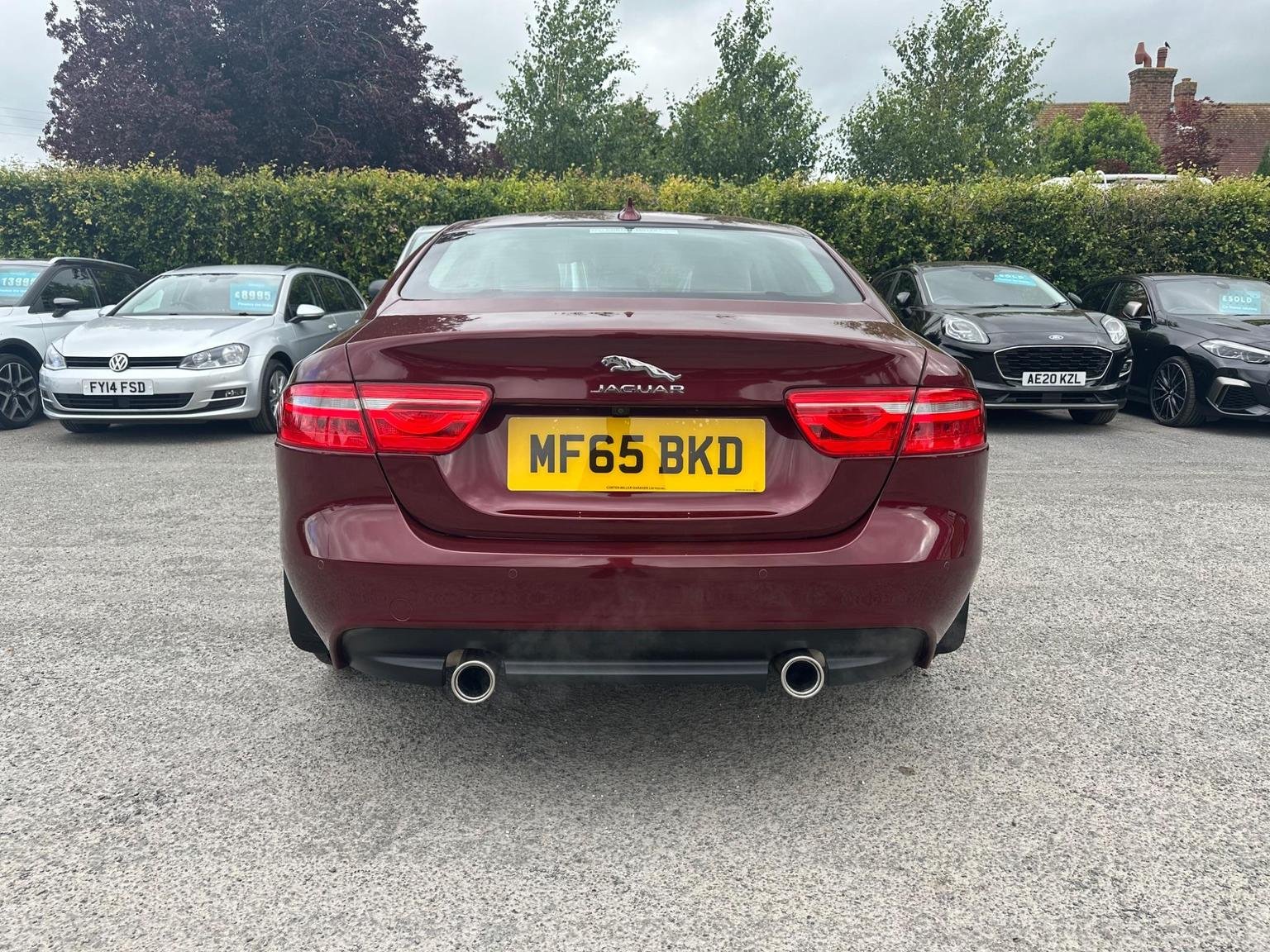Jaguar XE