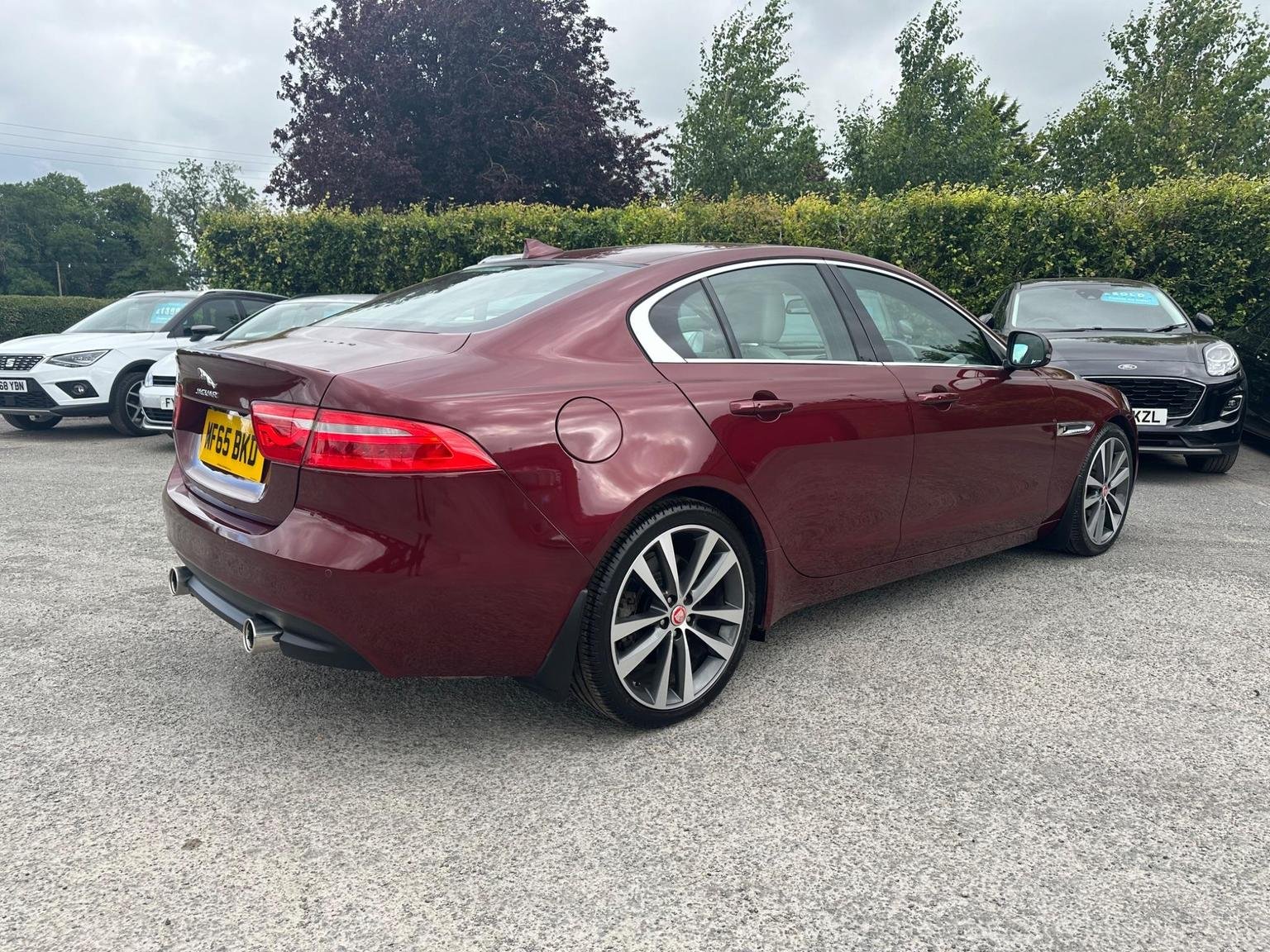 Jaguar XE