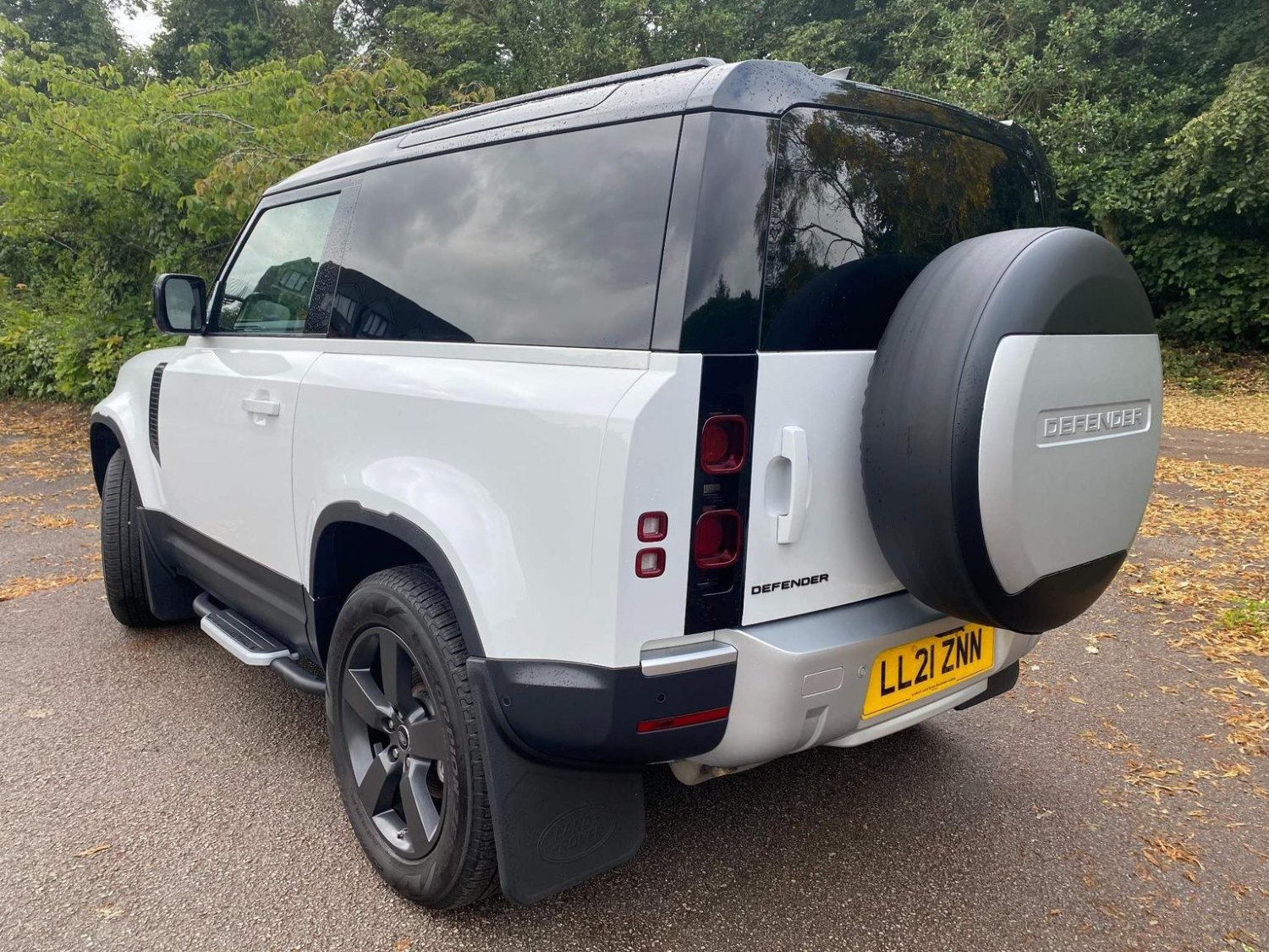 Land Rover 90