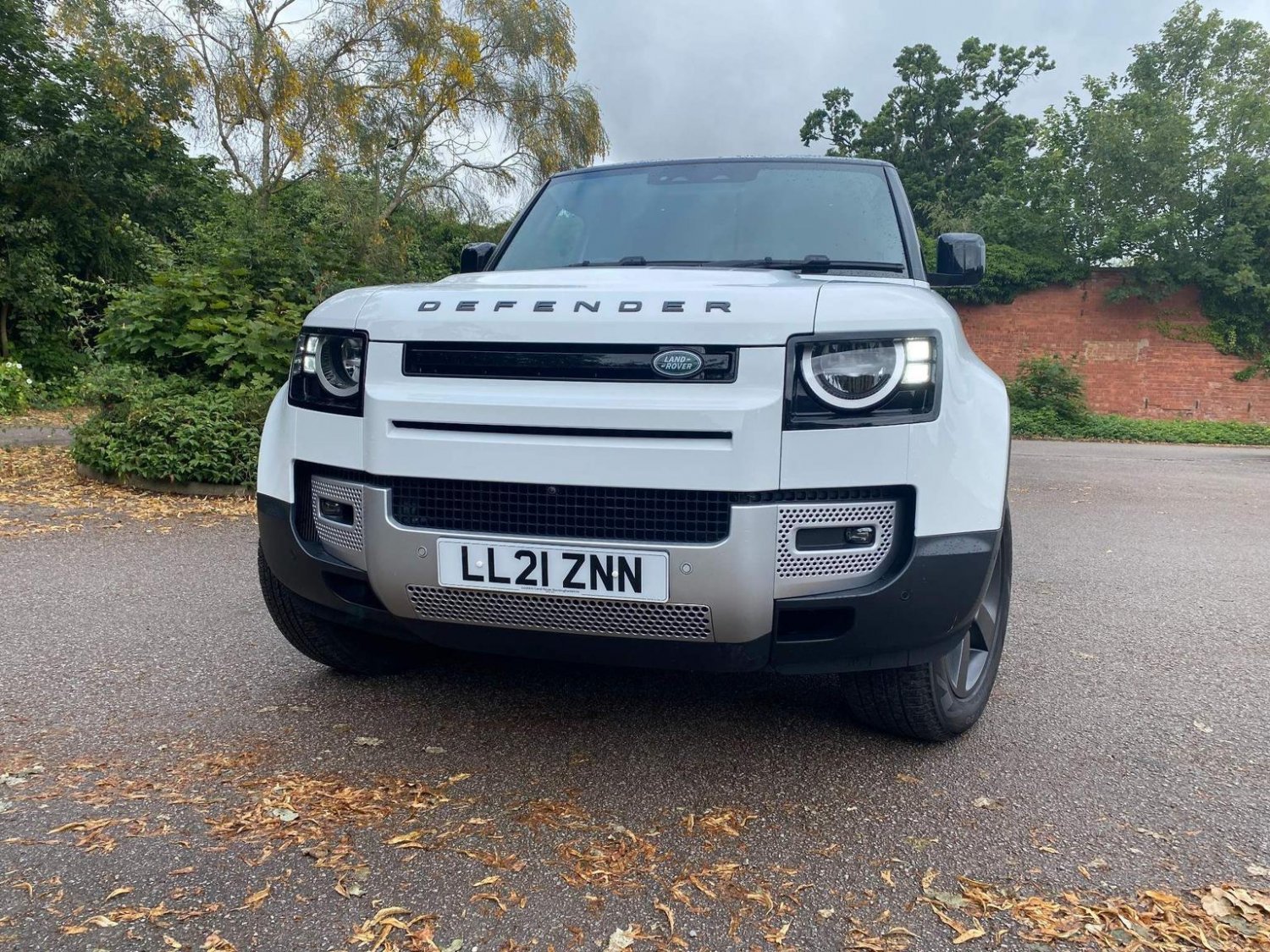 Land Rover 90