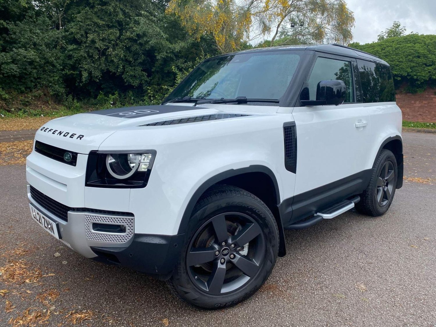 Land Rover 90