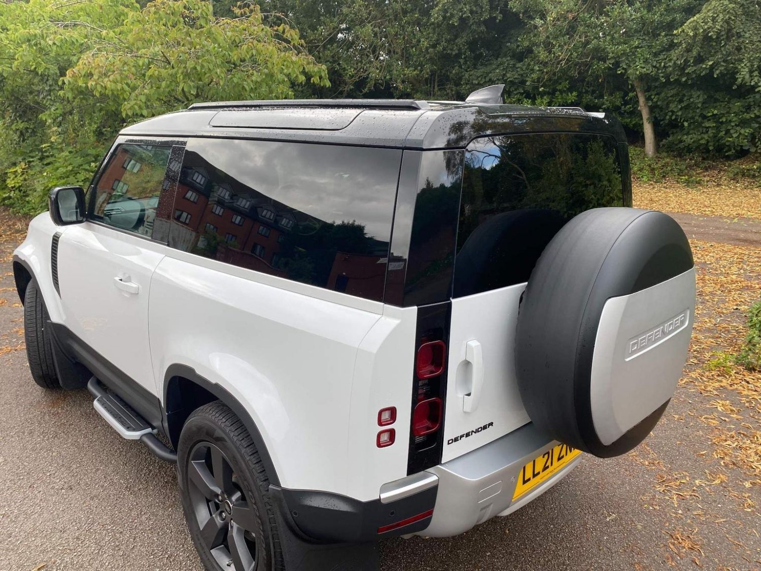 Land Rover 90