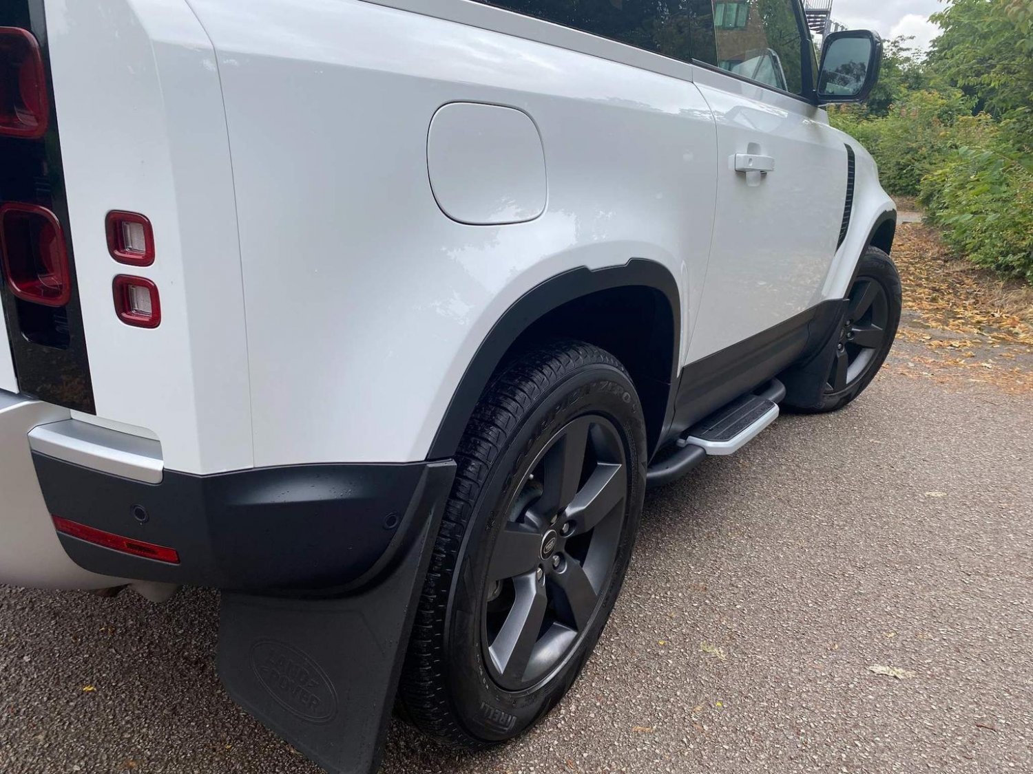 Land Rover 90