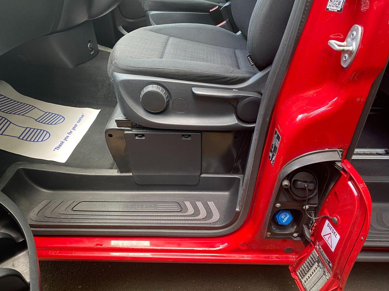 Mercedes Benz Vito