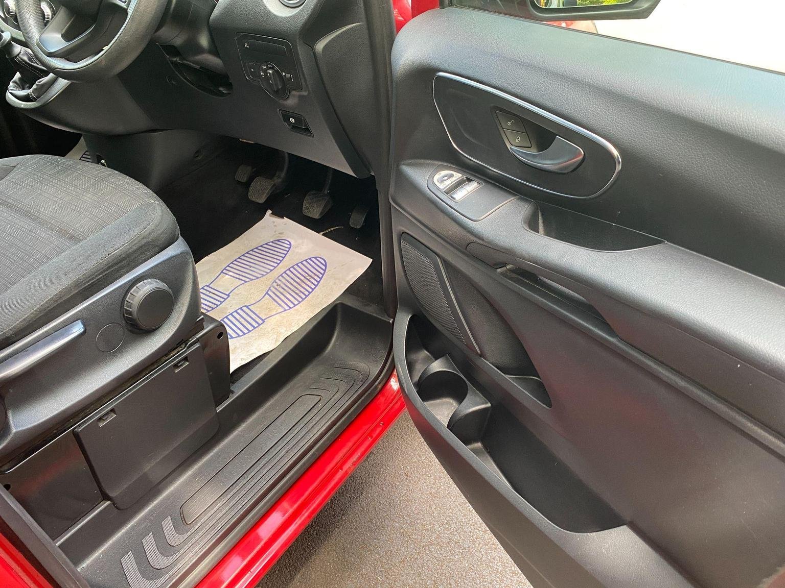 Mercedes Benz Vito