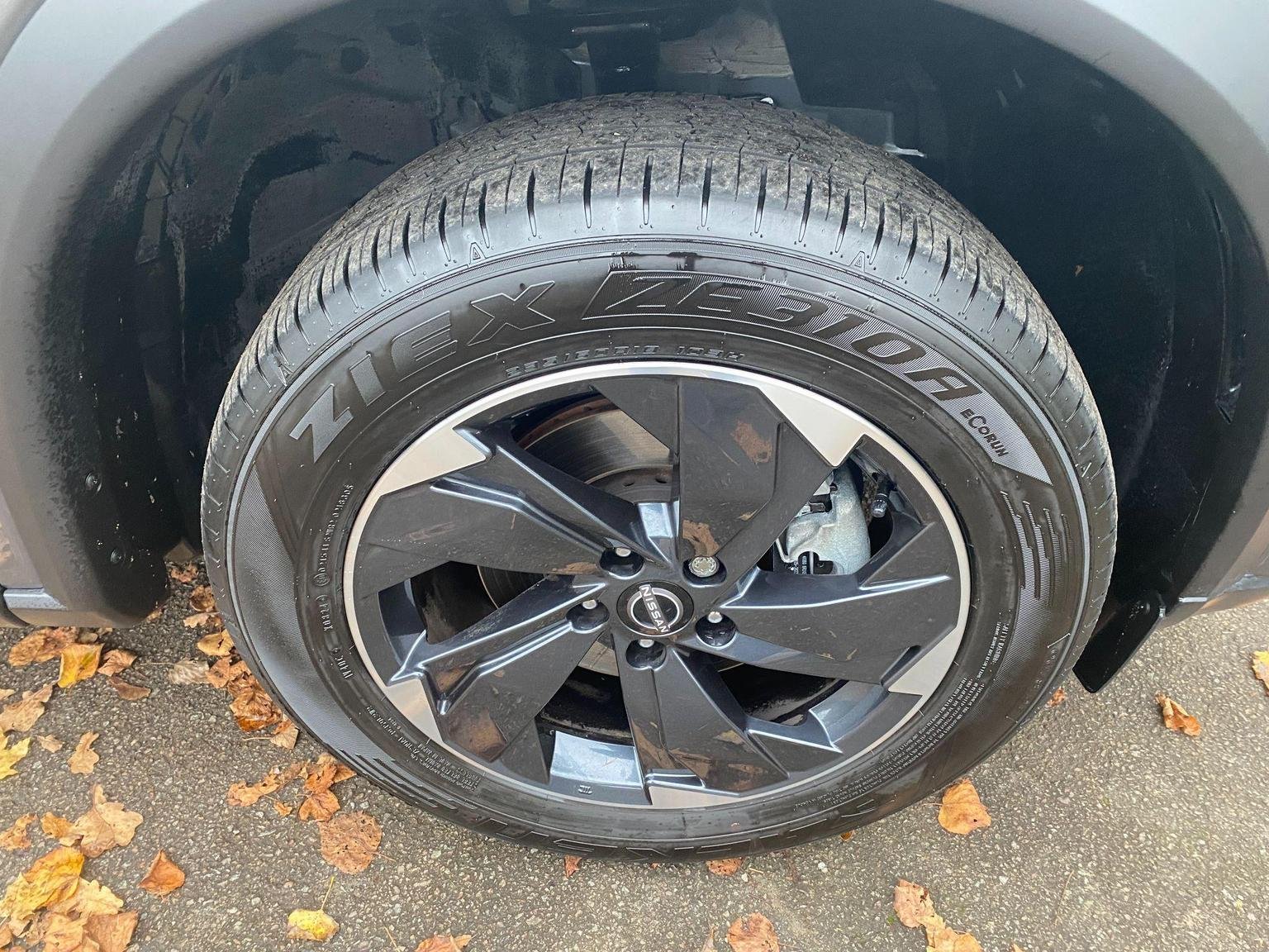 Nissan X Trail