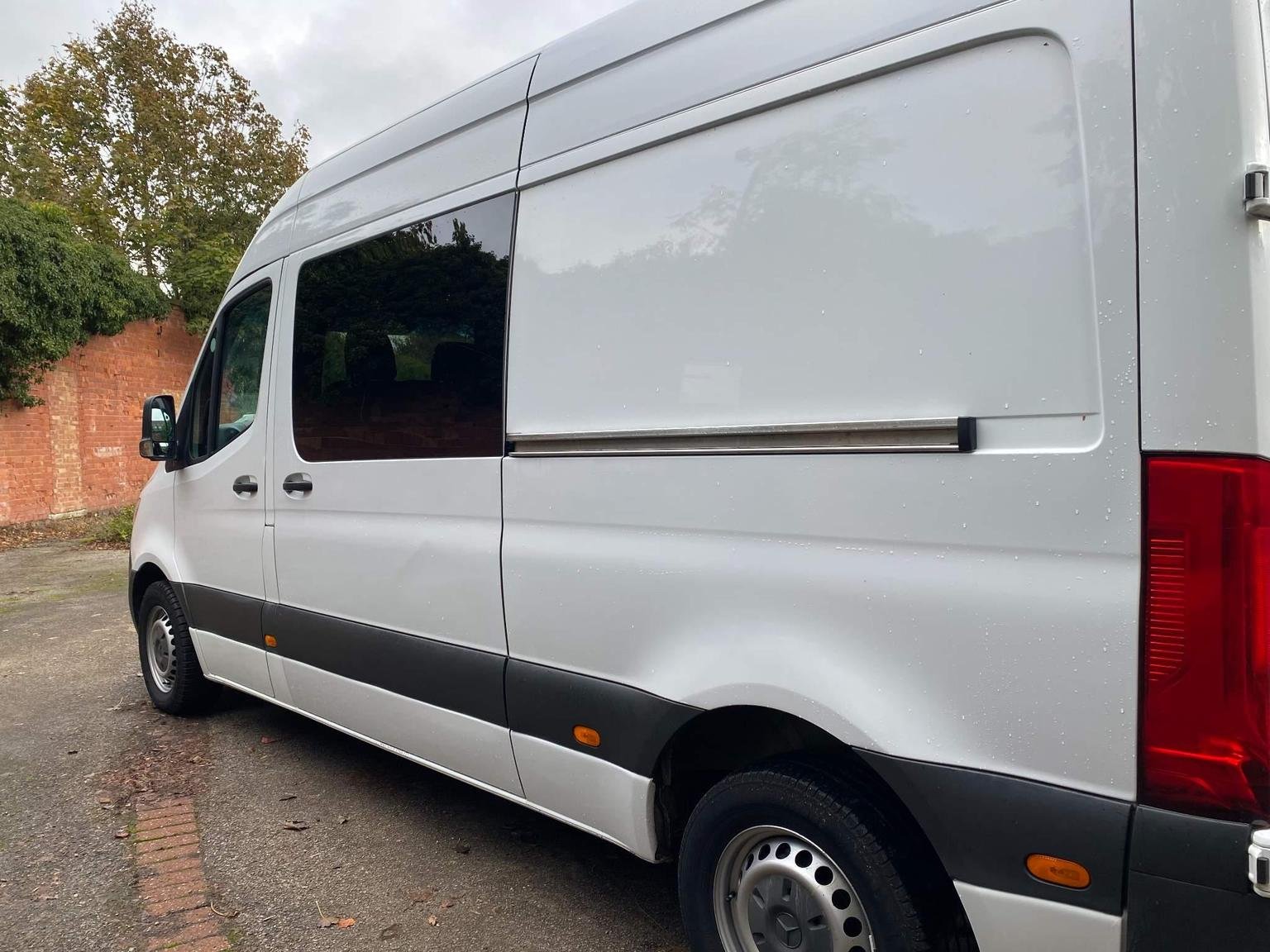 Mercedes Benz Sprinter