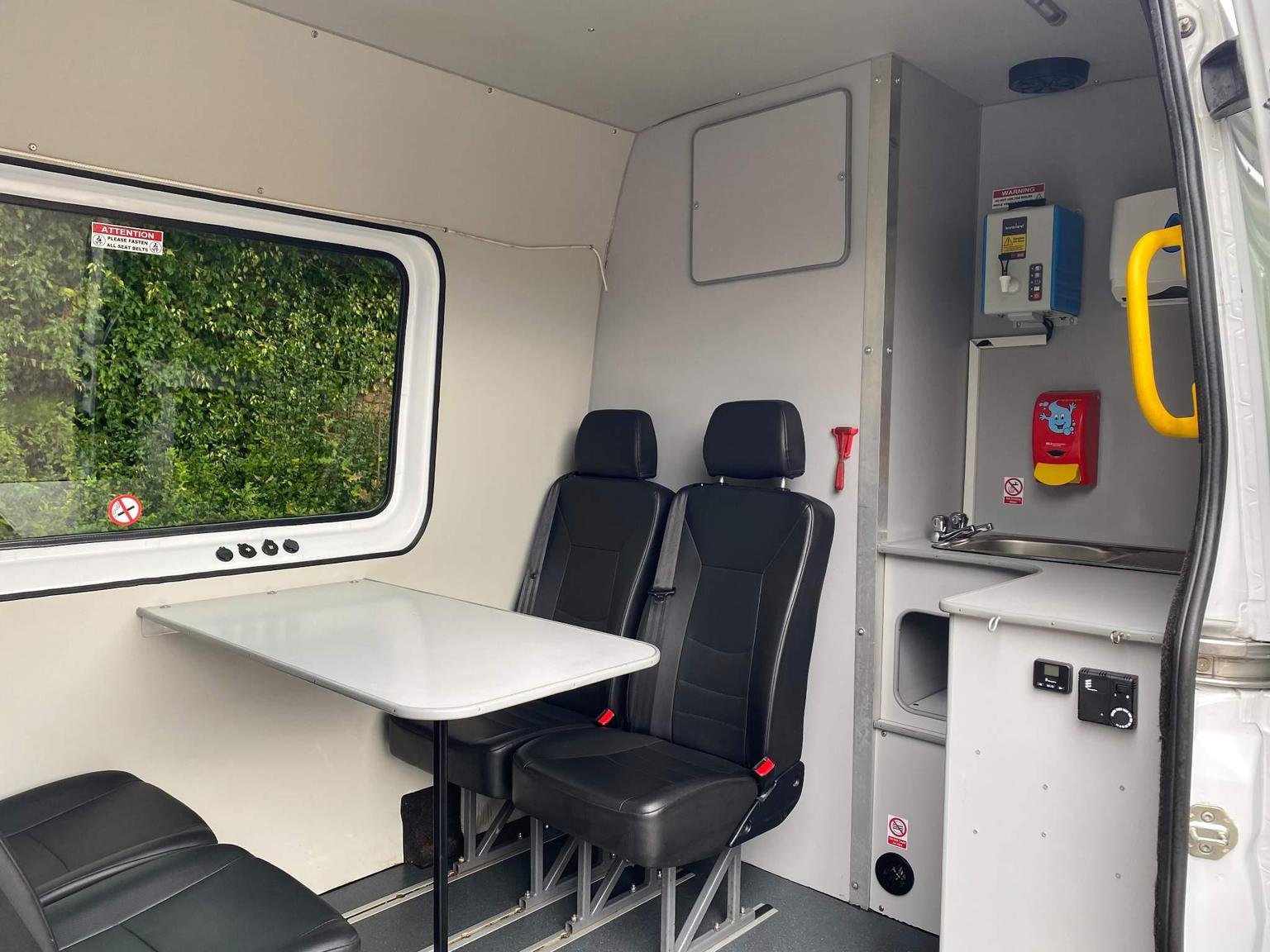Mercedes Benz Sprinter