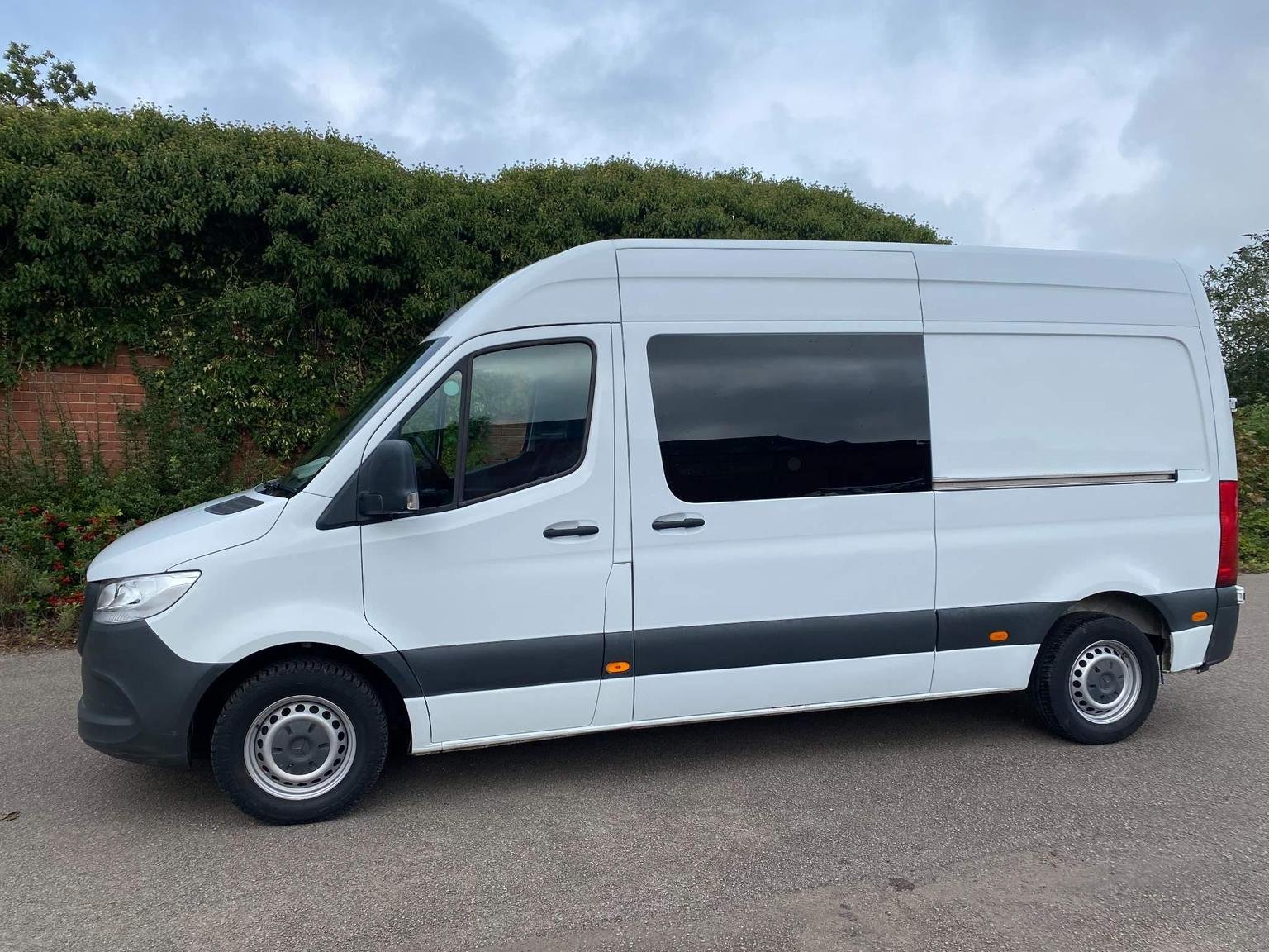 Mercedes Benz Sprinter