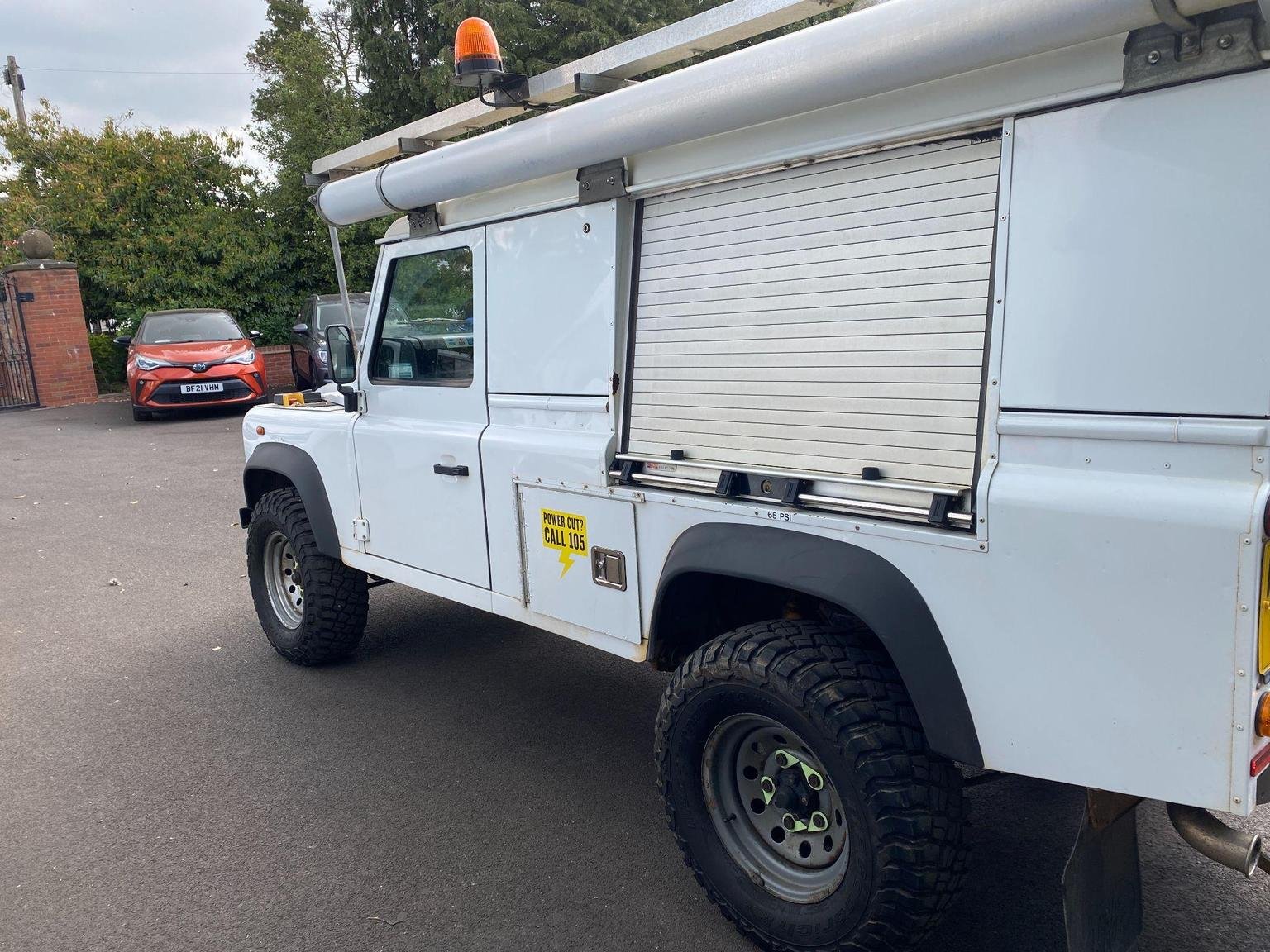 Land Rover 110