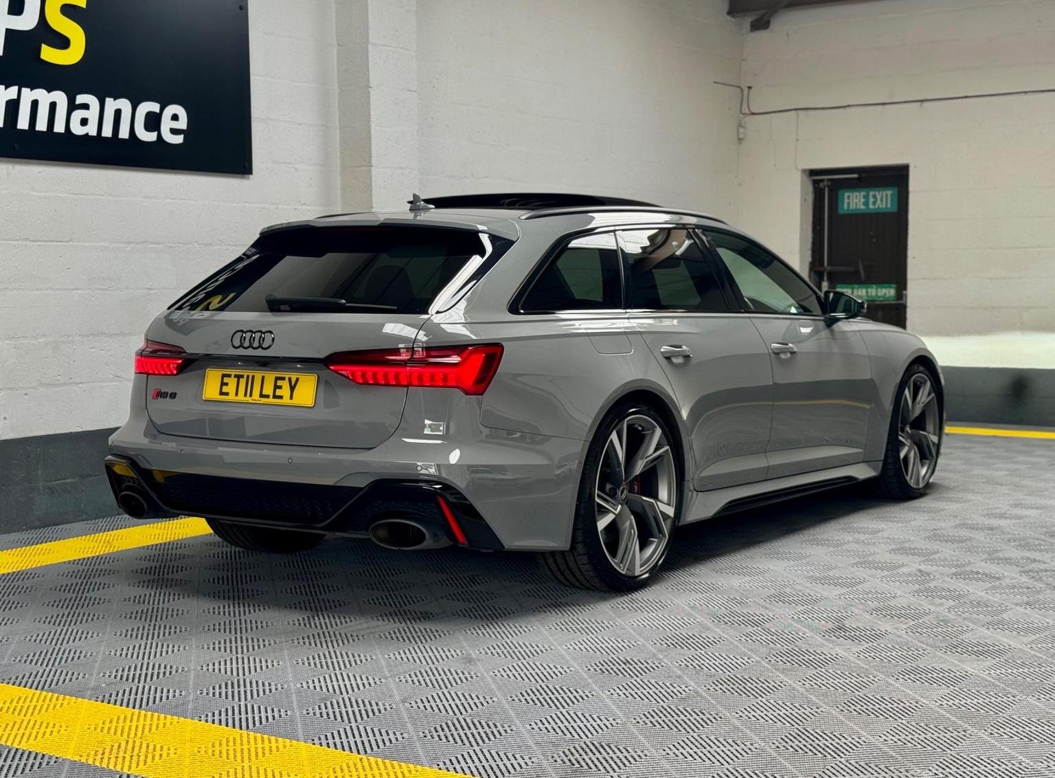 Audi RS6