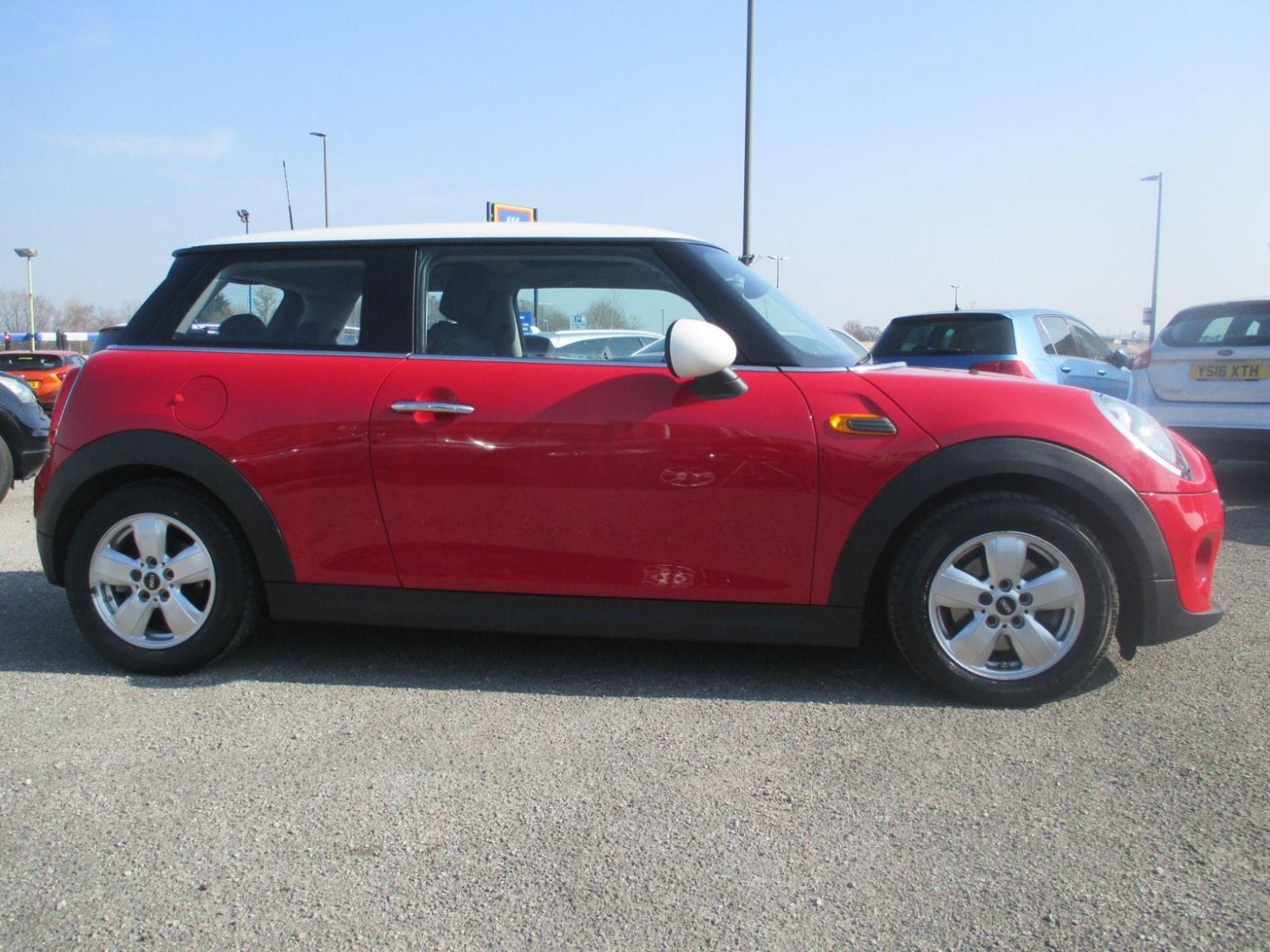 MINI Hatch