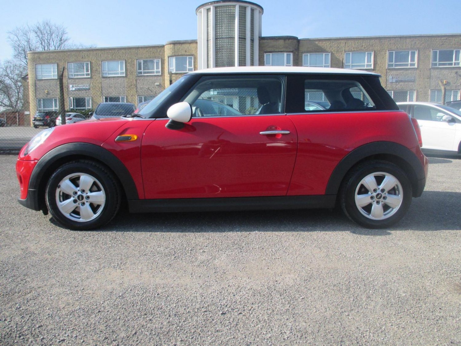 MINI Hatch