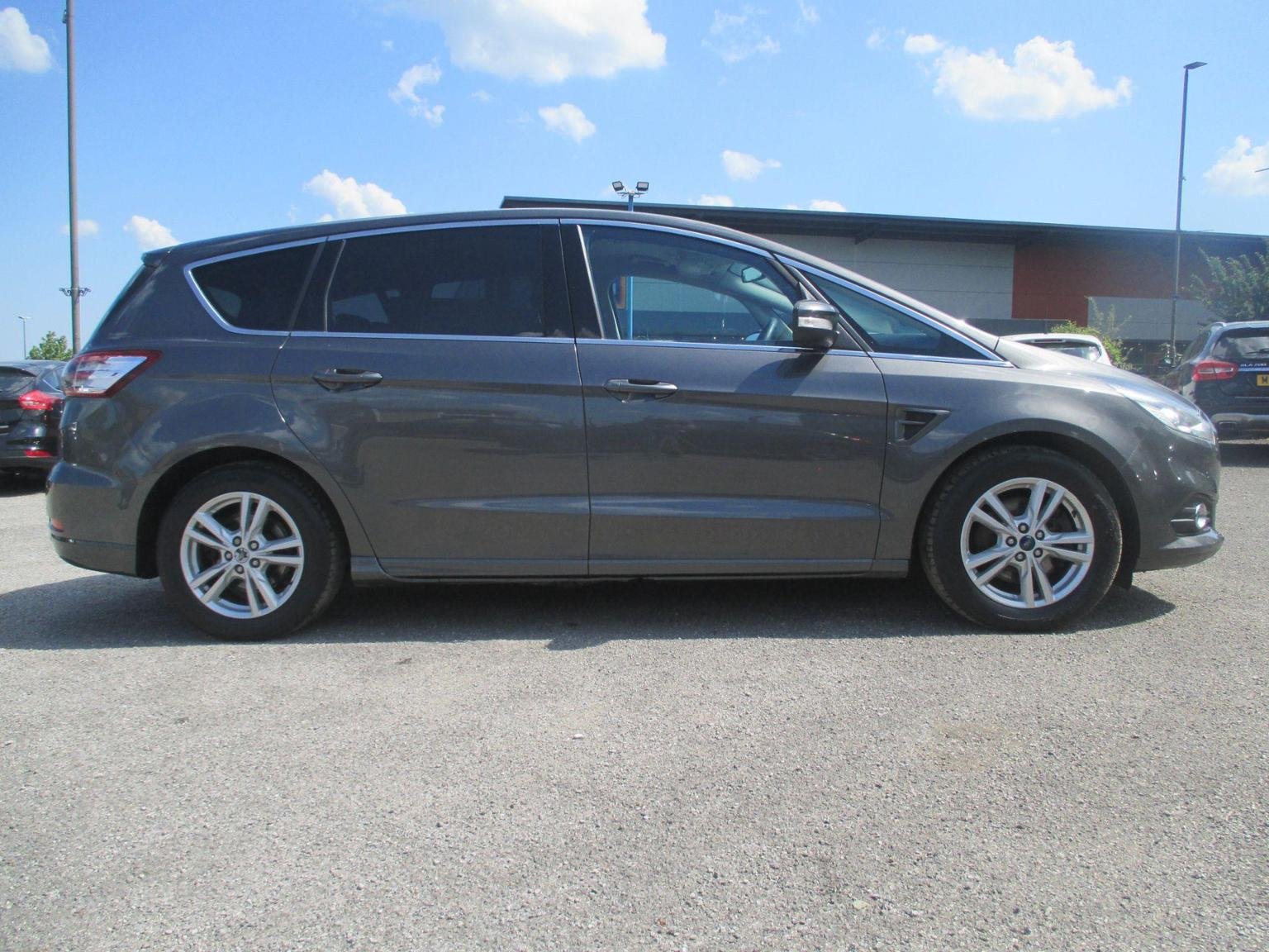 Ford S Max