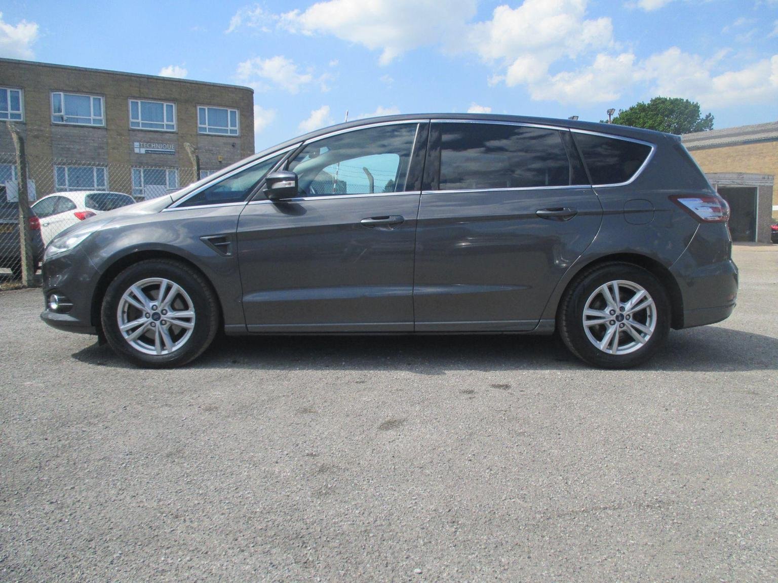 Ford S Max