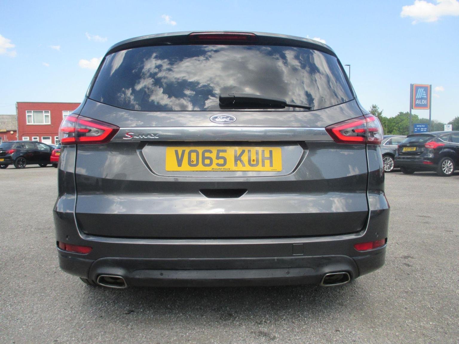 Ford S Max