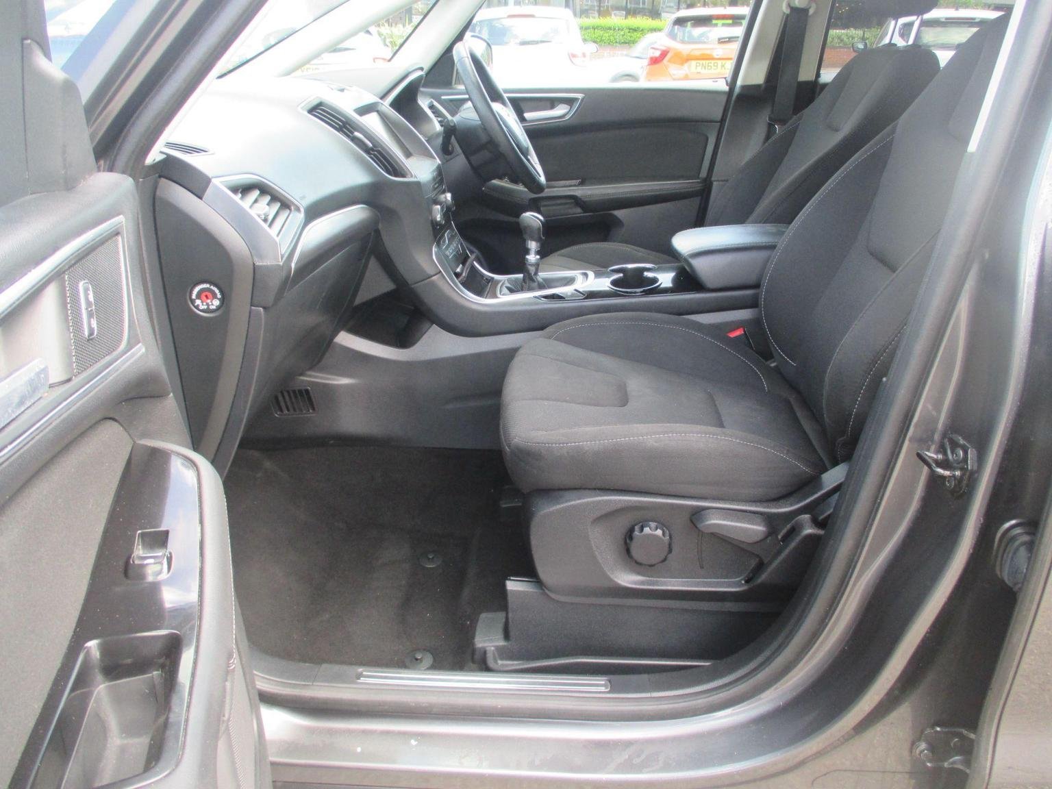 Ford S Max