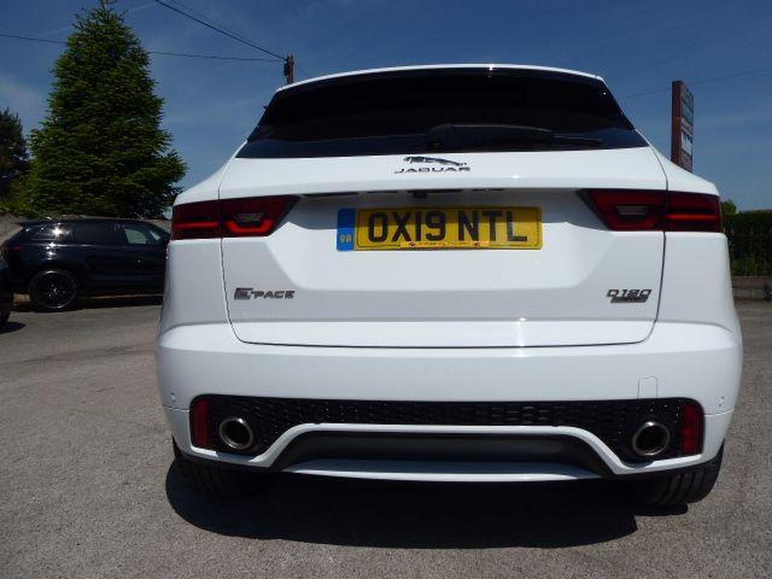 Jaguar E Pace