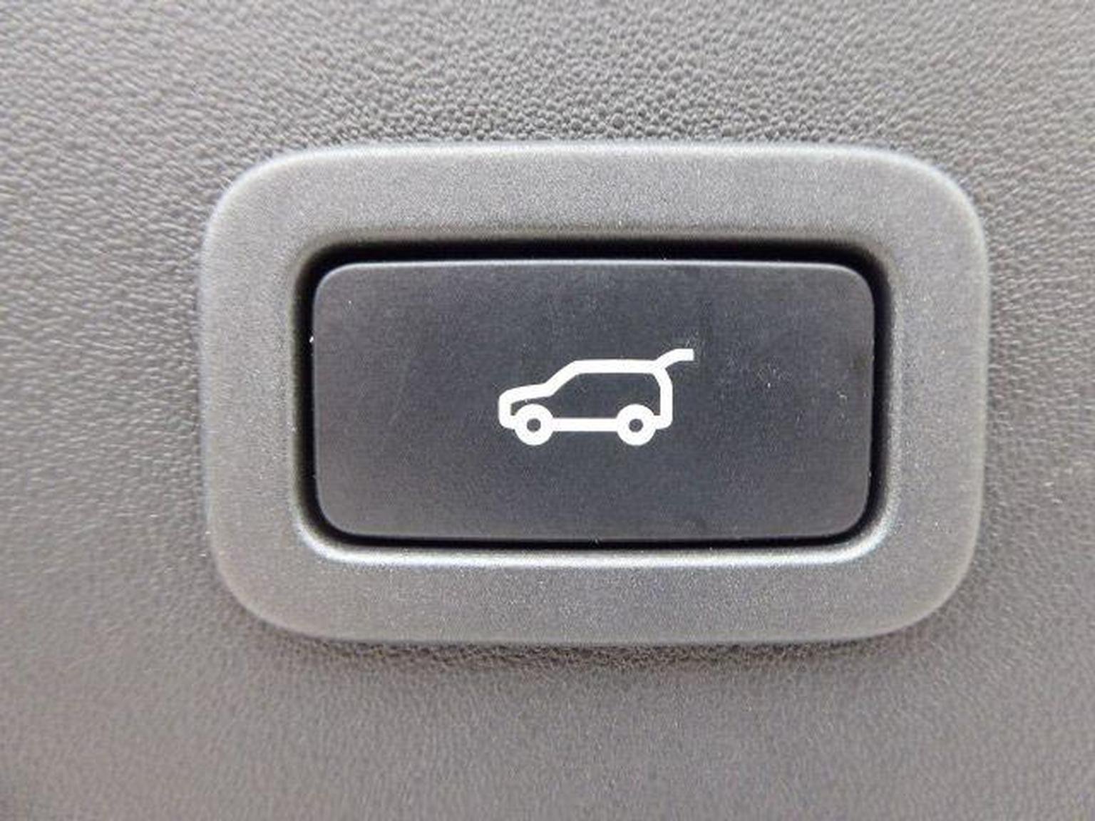 Jaguar E Pace