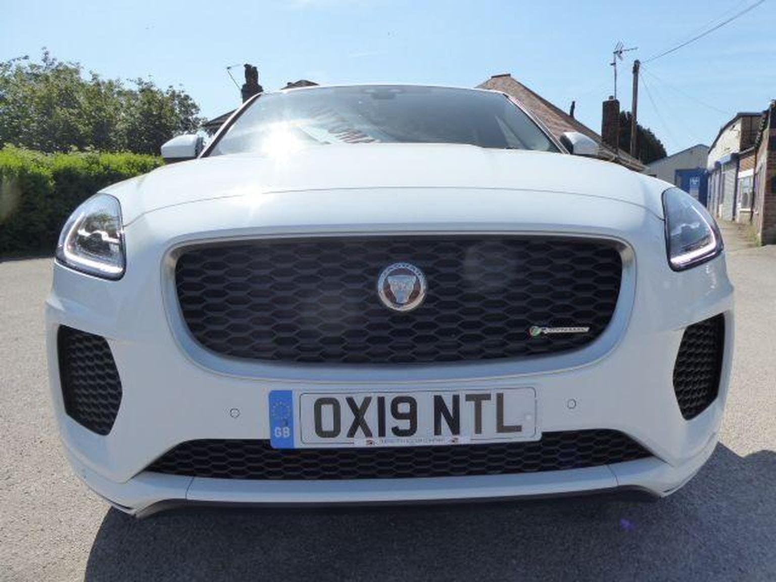 Jaguar E Pace