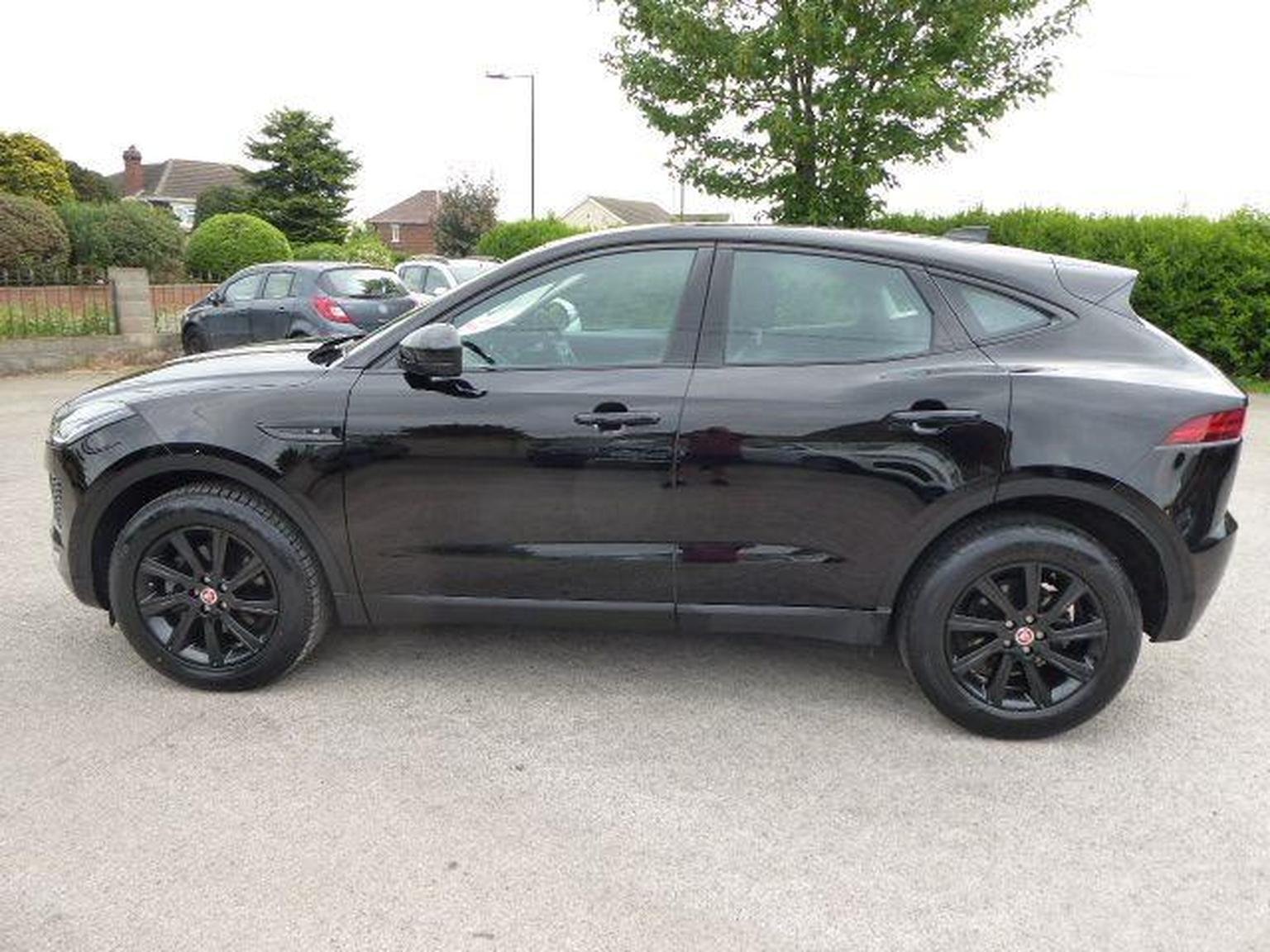 Jaguar E Pace