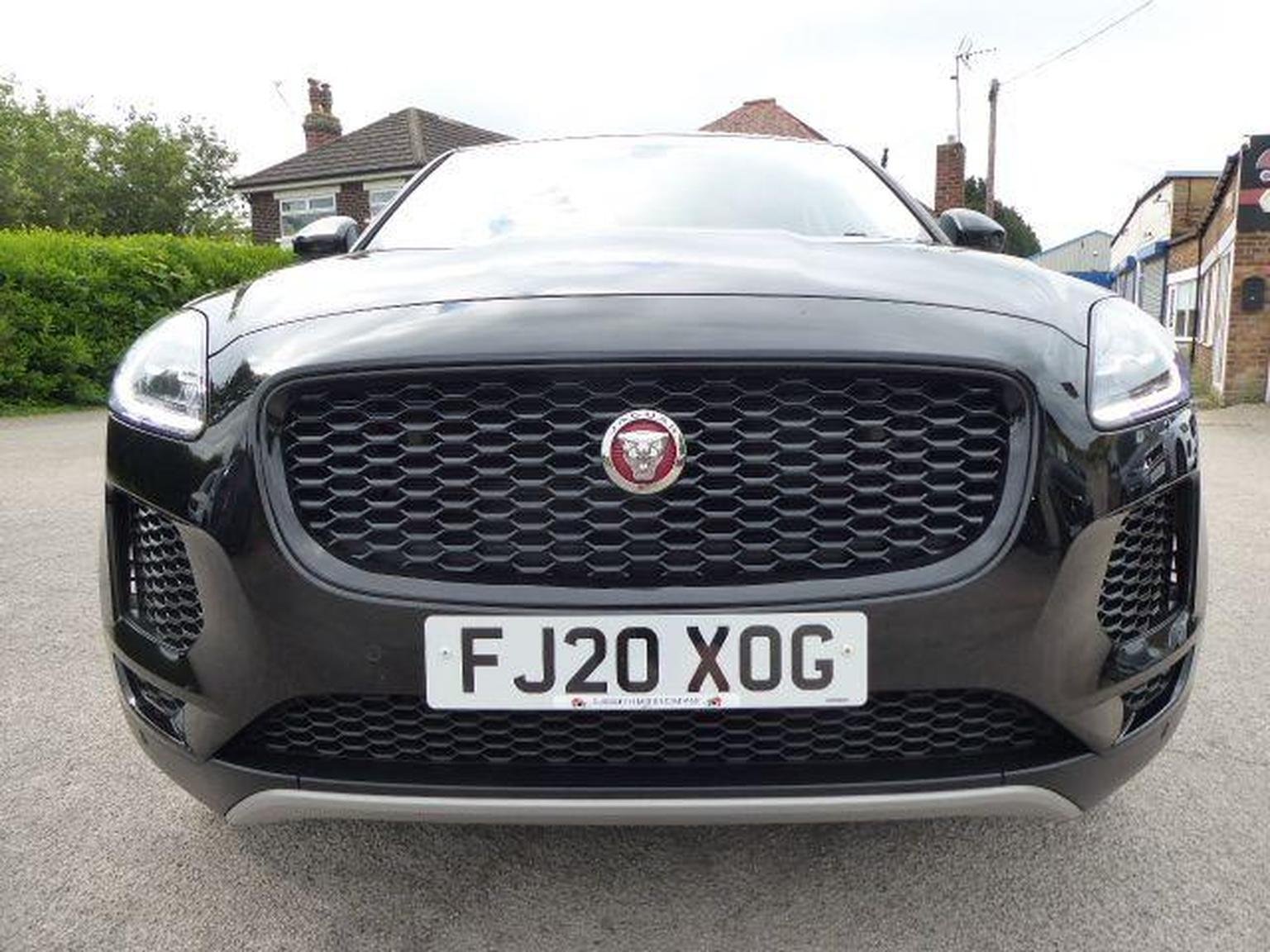 Jaguar E Pace