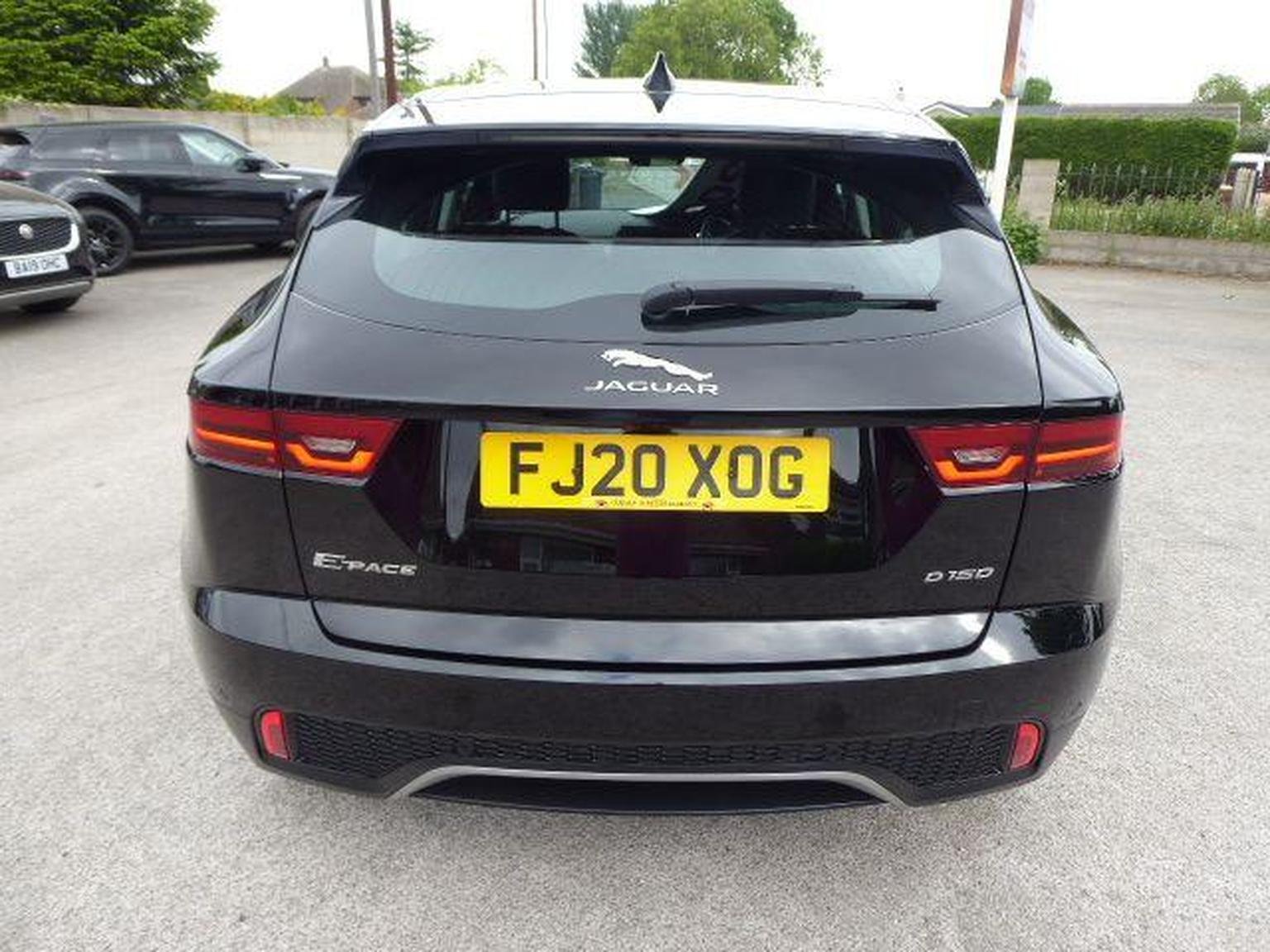 Jaguar E Pace