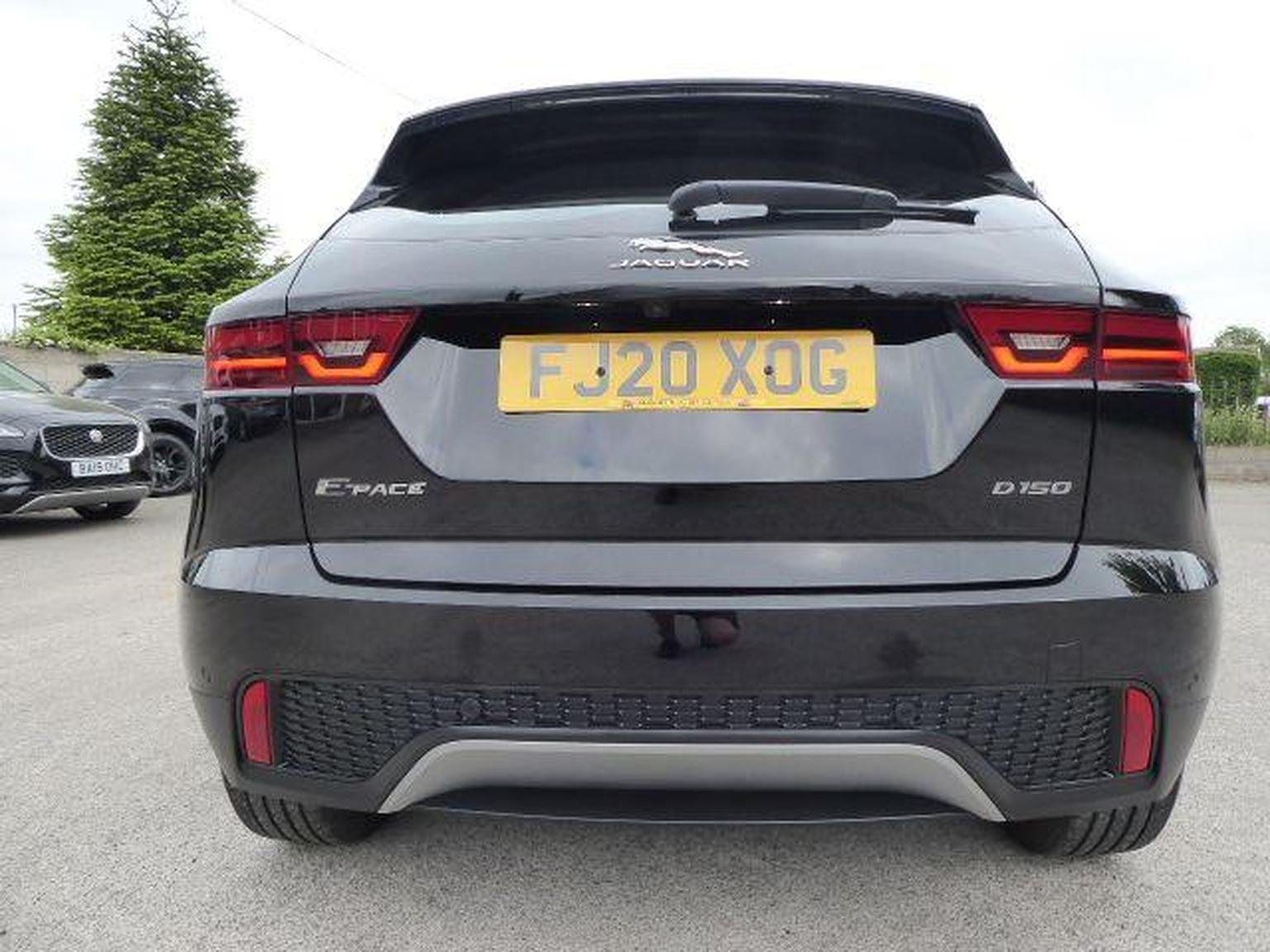 Jaguar E Pace