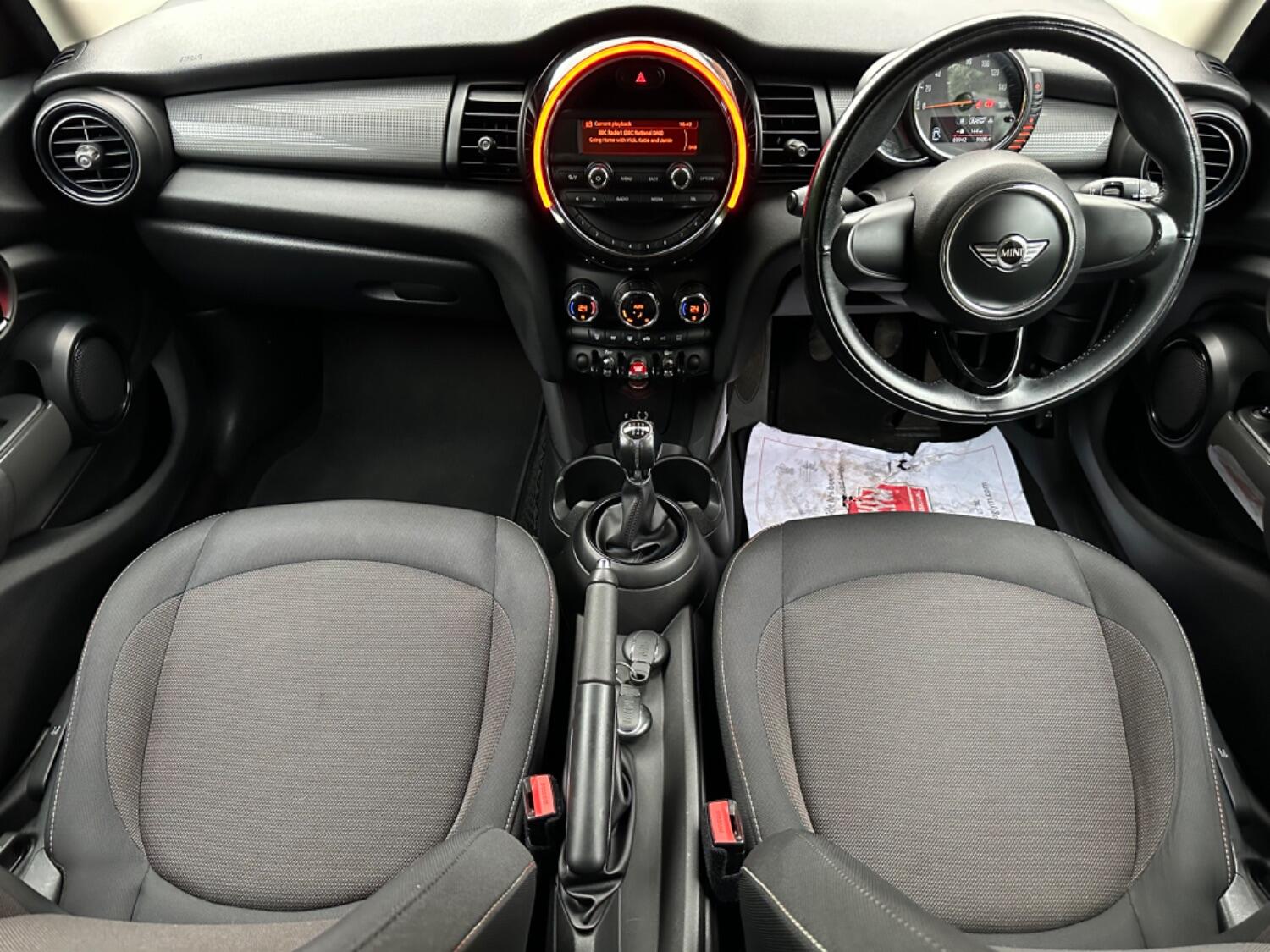 MINI Hatch