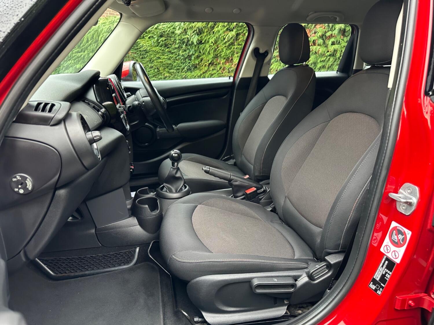 MINI Hatch