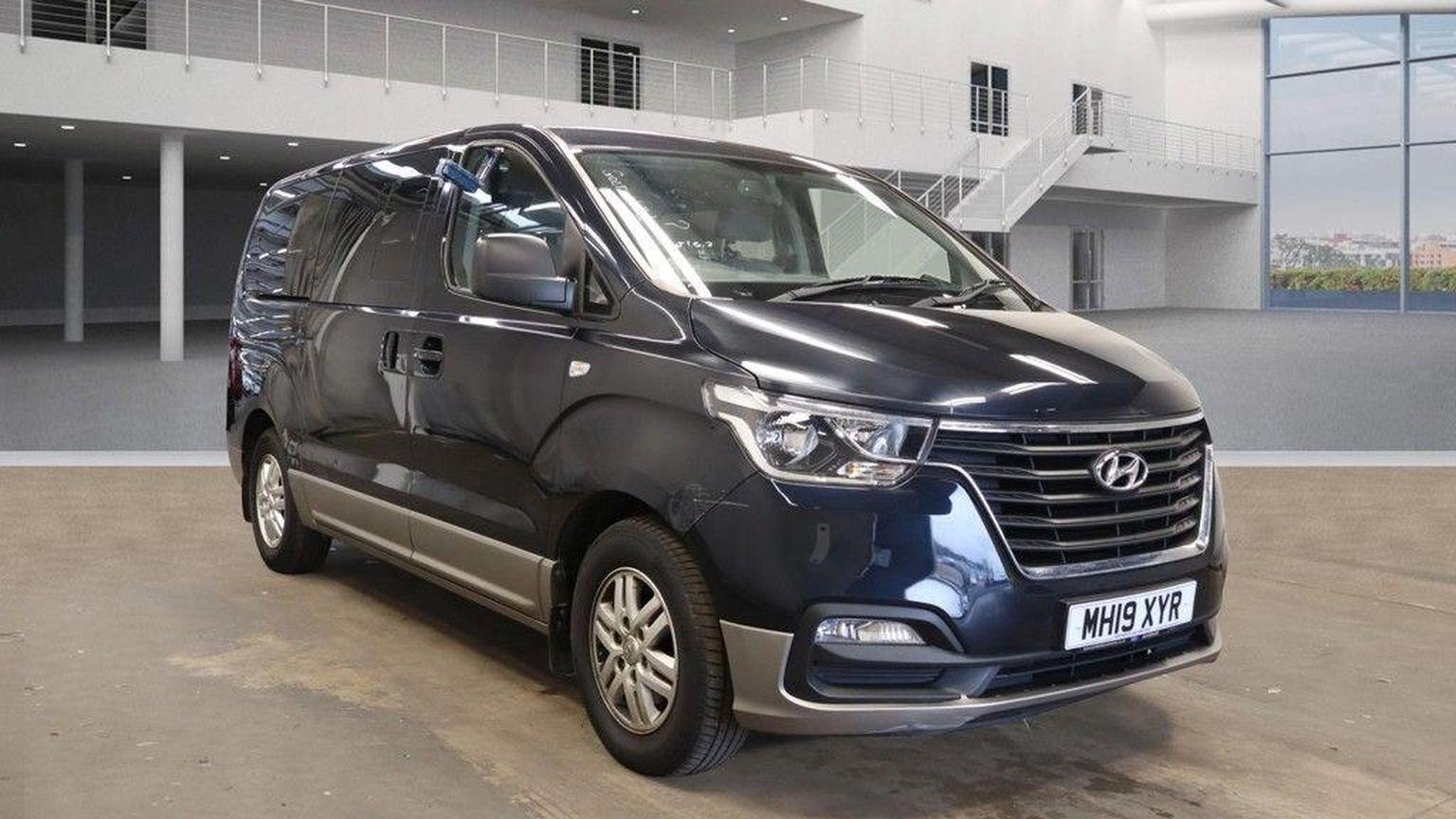 Hyundai i800