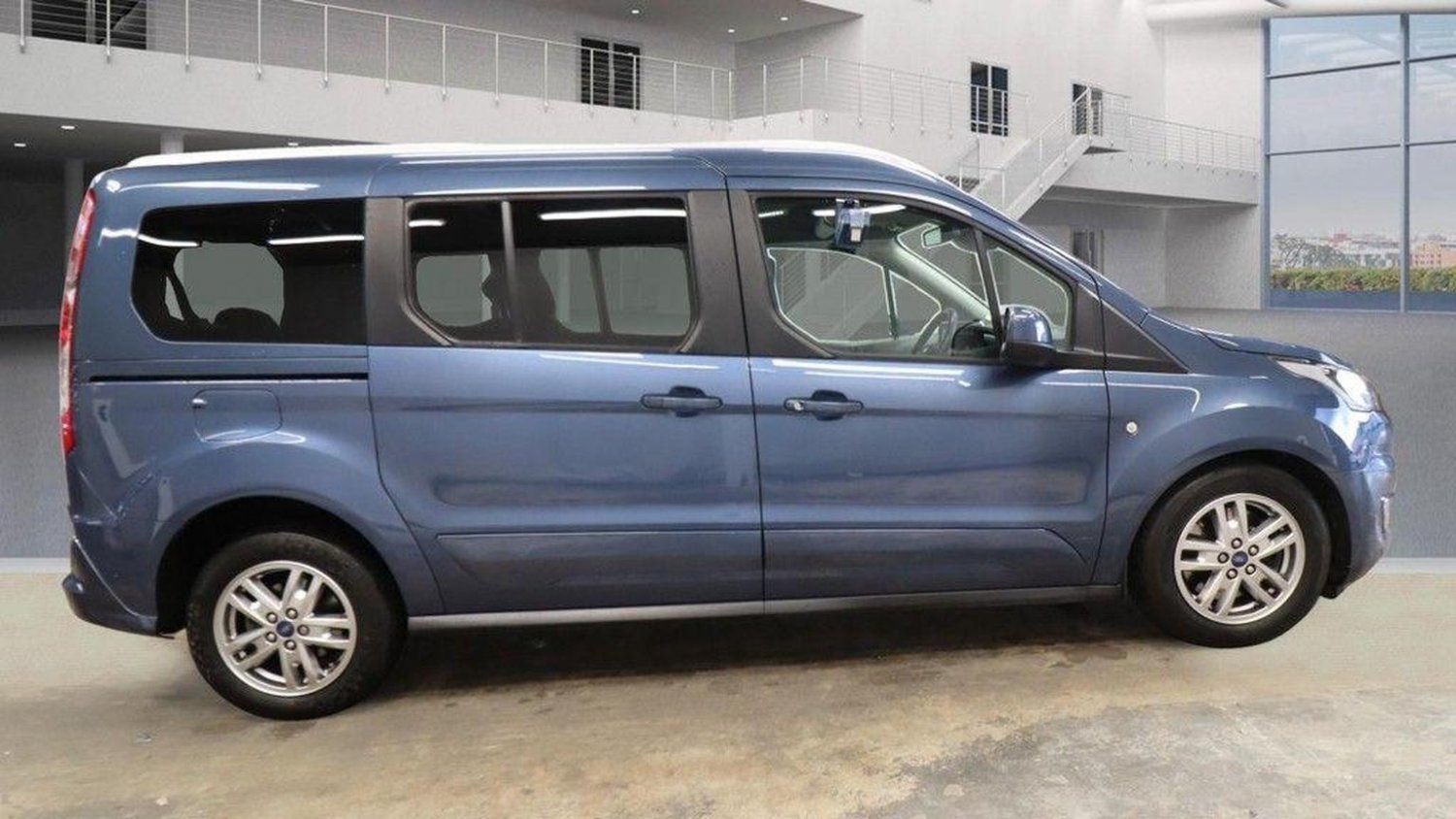 Ford Tourneo