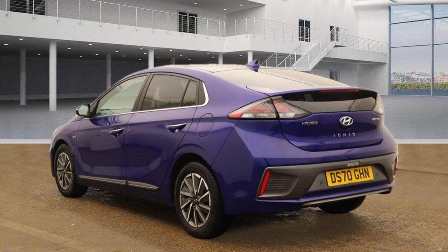 Hyundai IONIQ