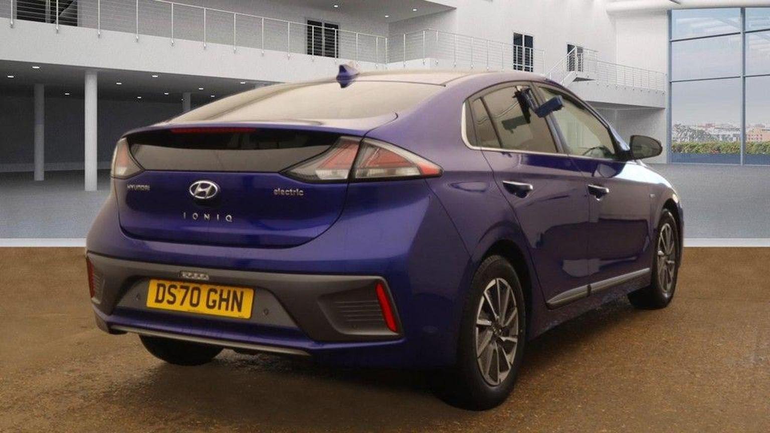 Hyundai IONIQ