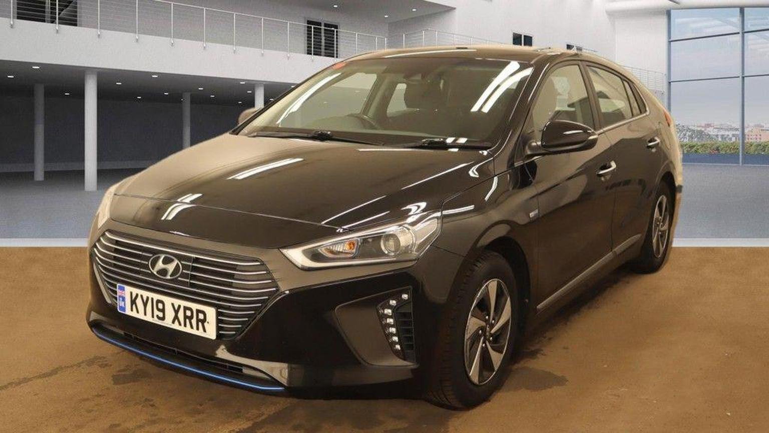 Hyundai IONIQ