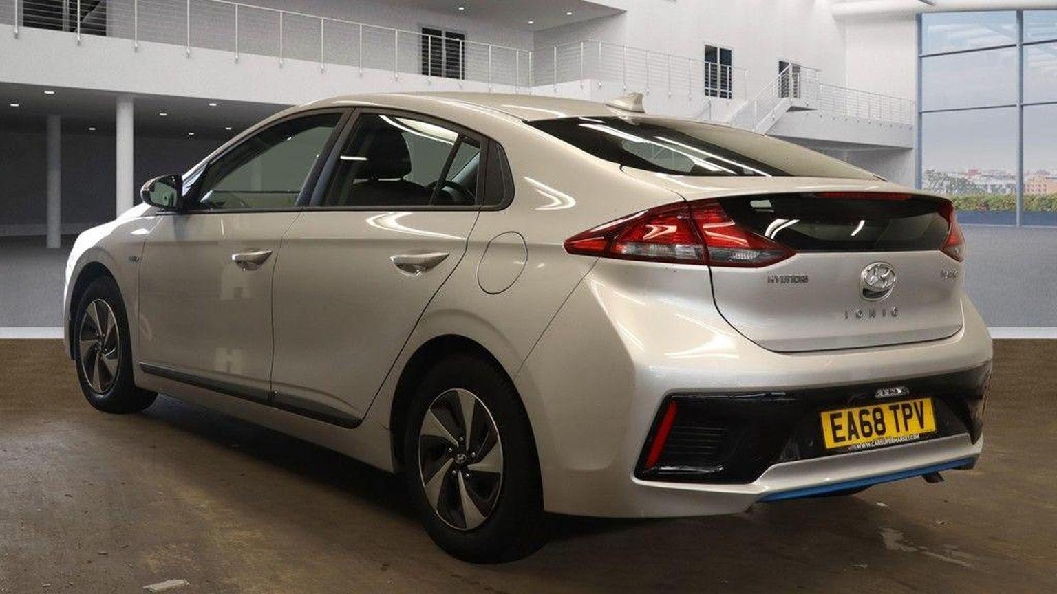 Hyundai IONIQ